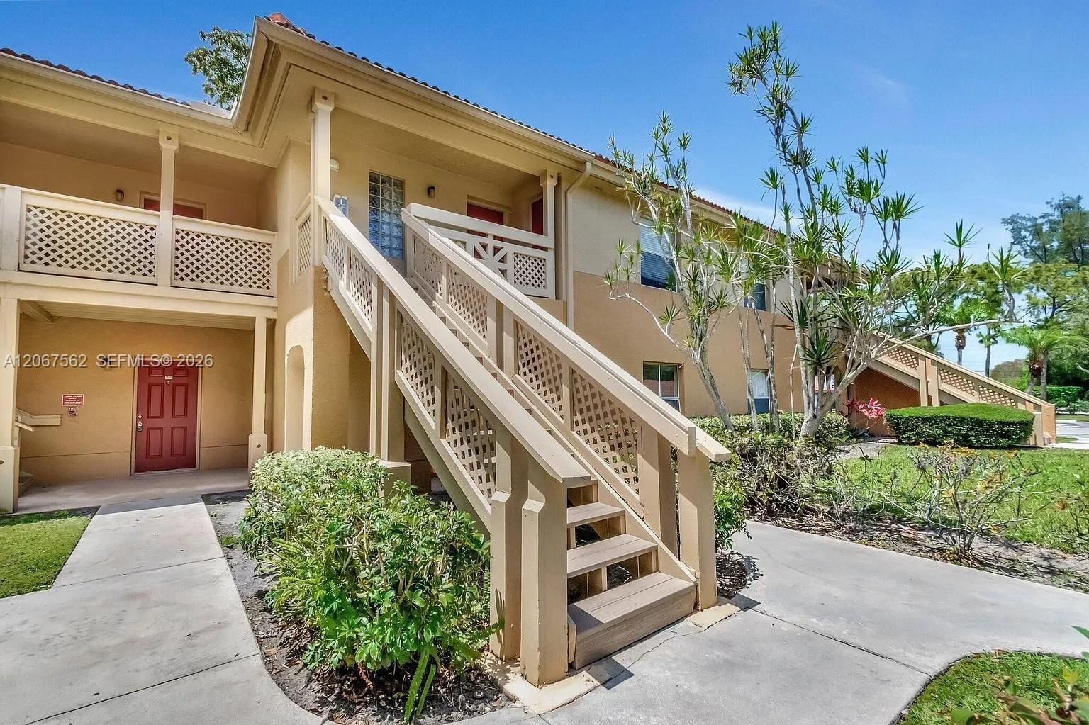 4847 Via Palm Lks # 1021, West Palm Beach FL 33417 photo 2