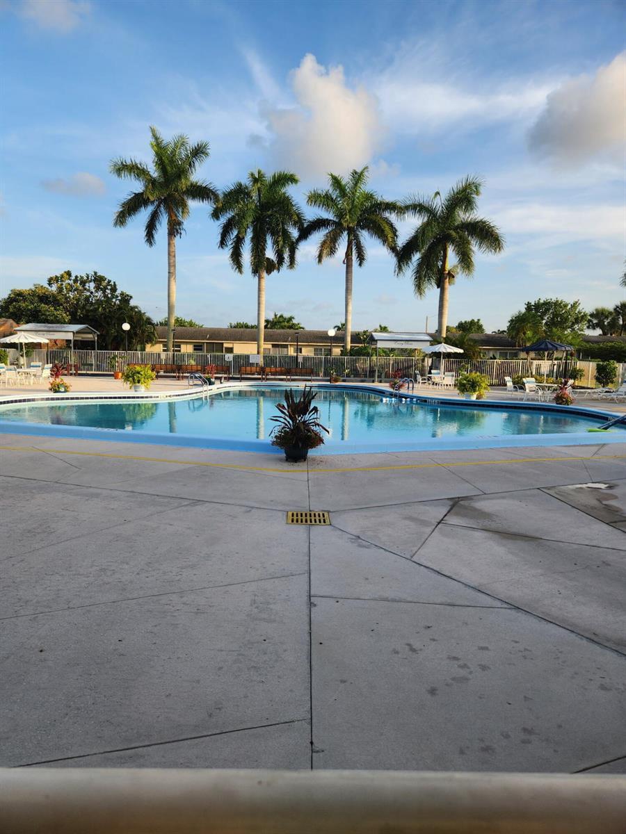 2779 EMORY Drive E # D, West Palm Beach FL 33415