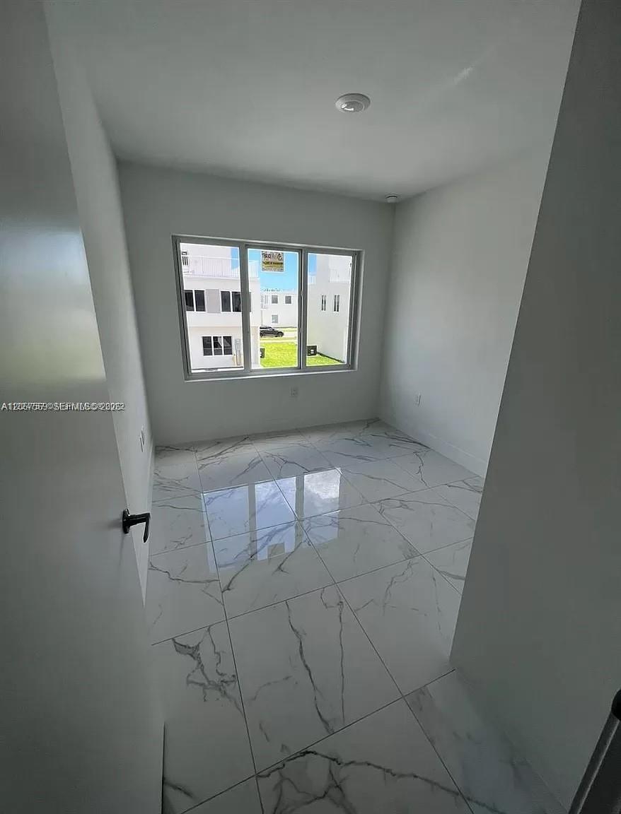 25859 SW 144th Ct, Homestead FL 33032 photo 4