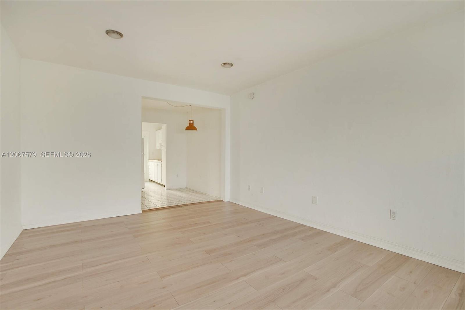 835 Meridian Ave # 3, Miami Beach FL 33139 photo 4