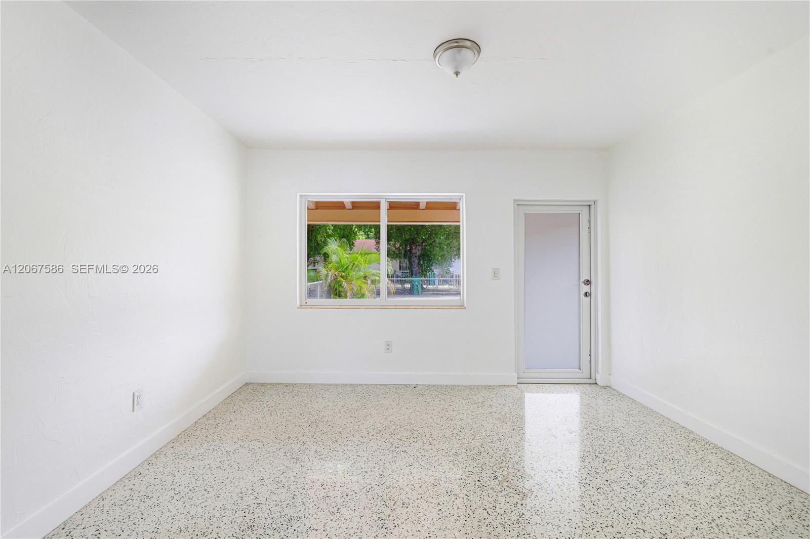 1202 NW 34th St # 1202, Miami FL 33142 photo 4