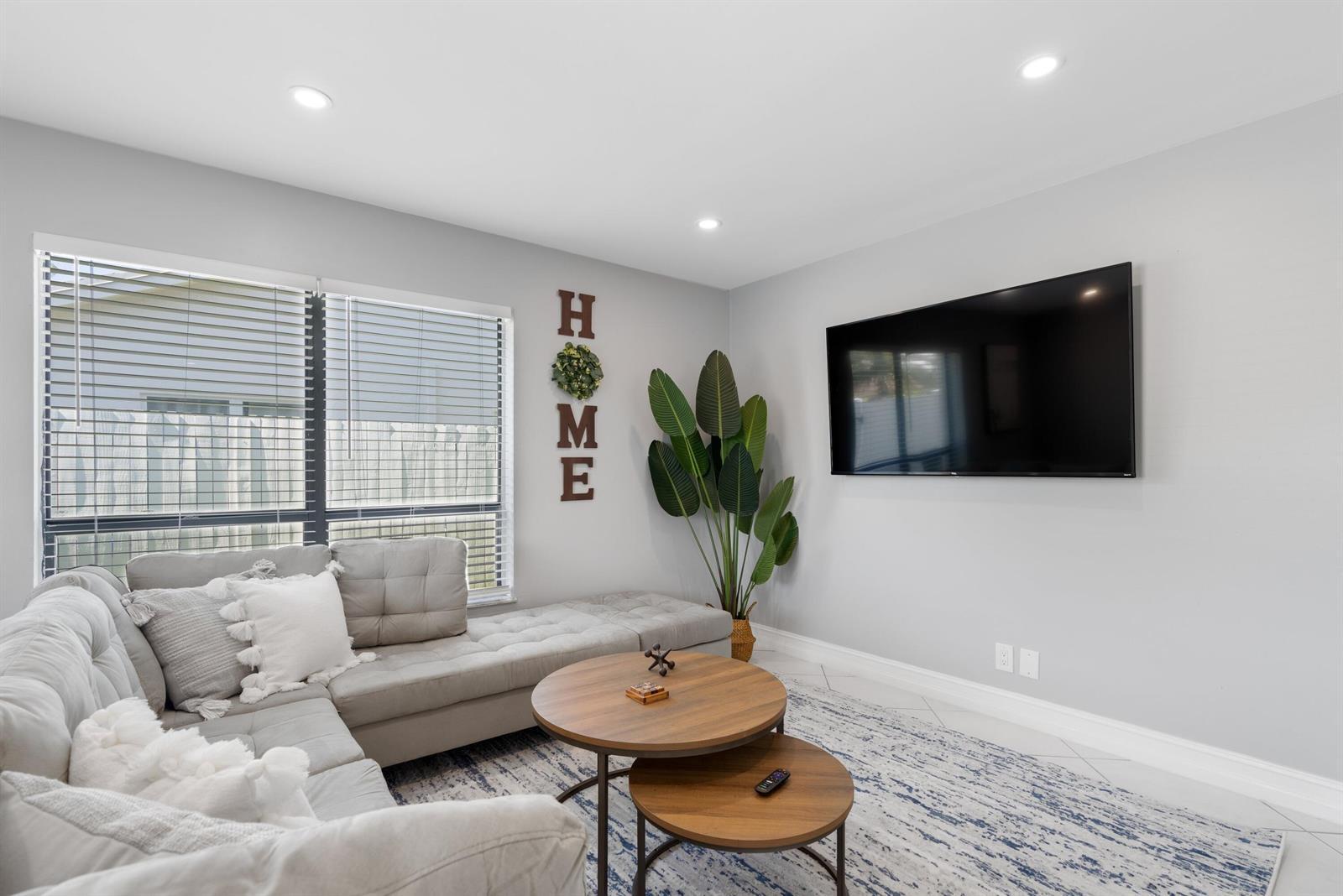 3372 NE 5th Drive, Boca Raton FL 33431 photo 4