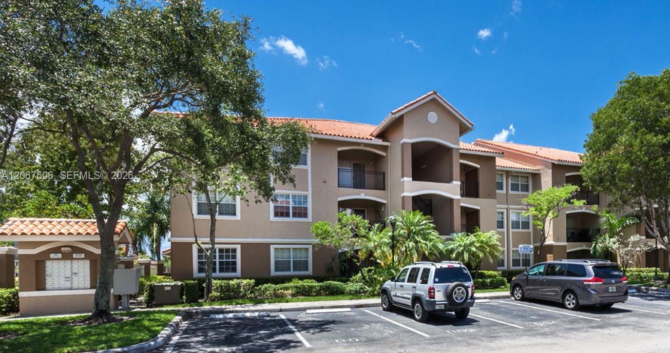 11730 SW 2nd St # 12304, Pembroke Pines FL 33025 photo 2