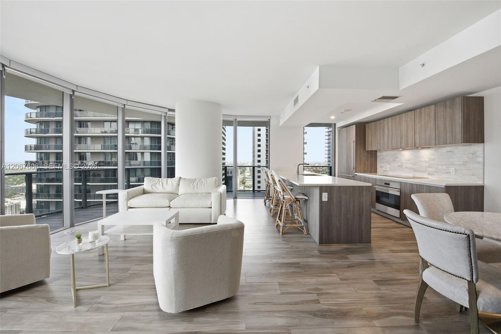 801 S Miami Ave # 3101, Miami FL 33130 photo 2