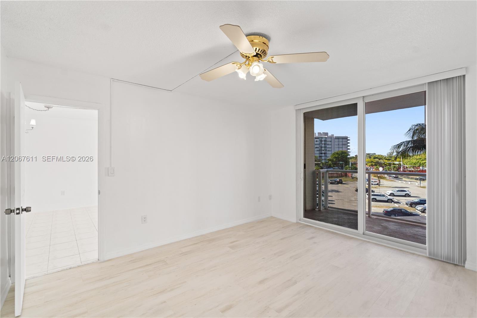 1351 NE Miami Gardens Dr # 301E, Miami FL 33179 photo 4