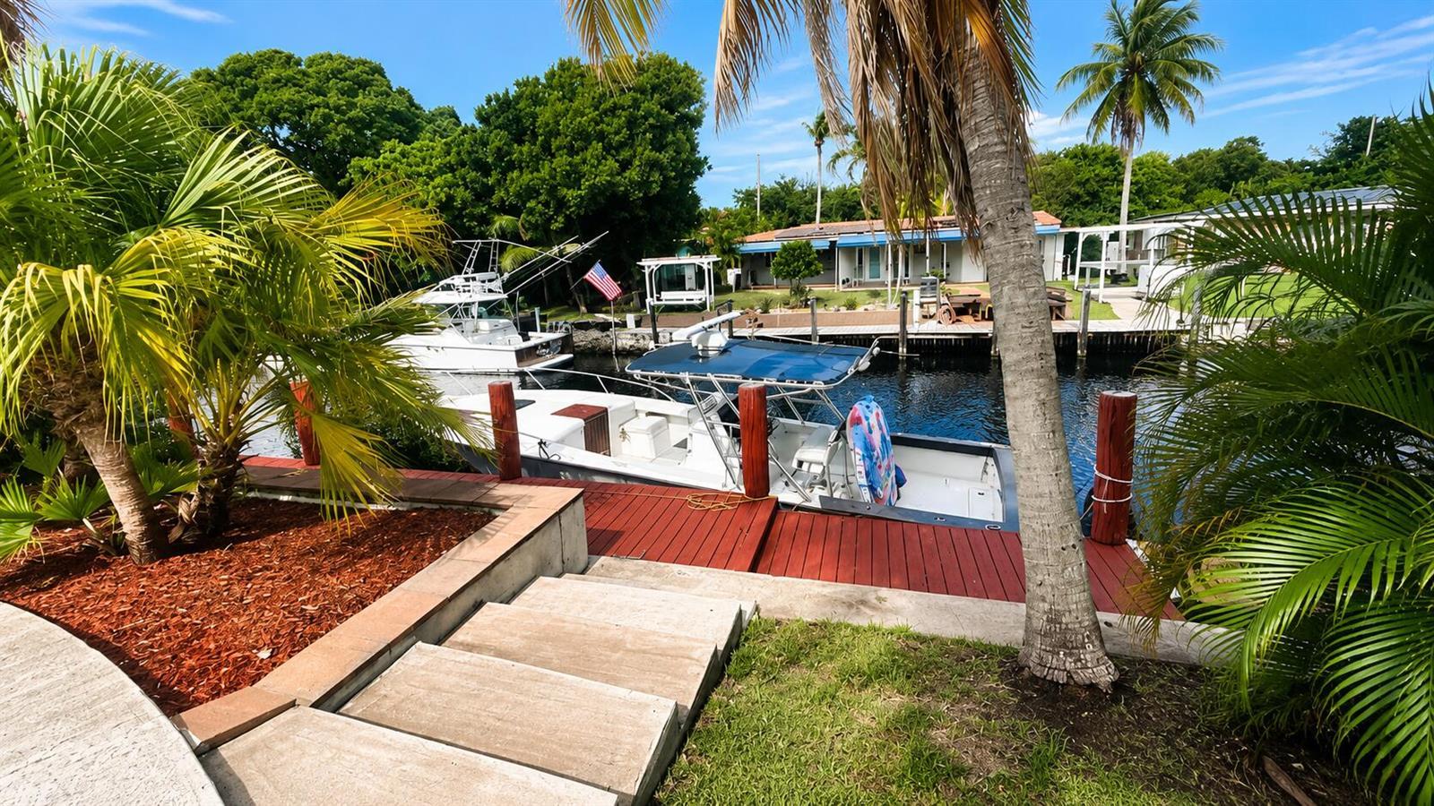 2041 SW 23RD Avenue, Fort Lauderdale FL 33312 photo 2