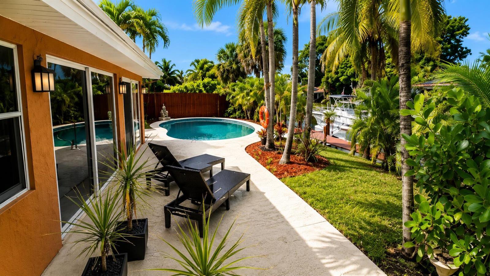 2041 SW 23RD Avenue, Fort Lauderdale FL 33312 photo 4