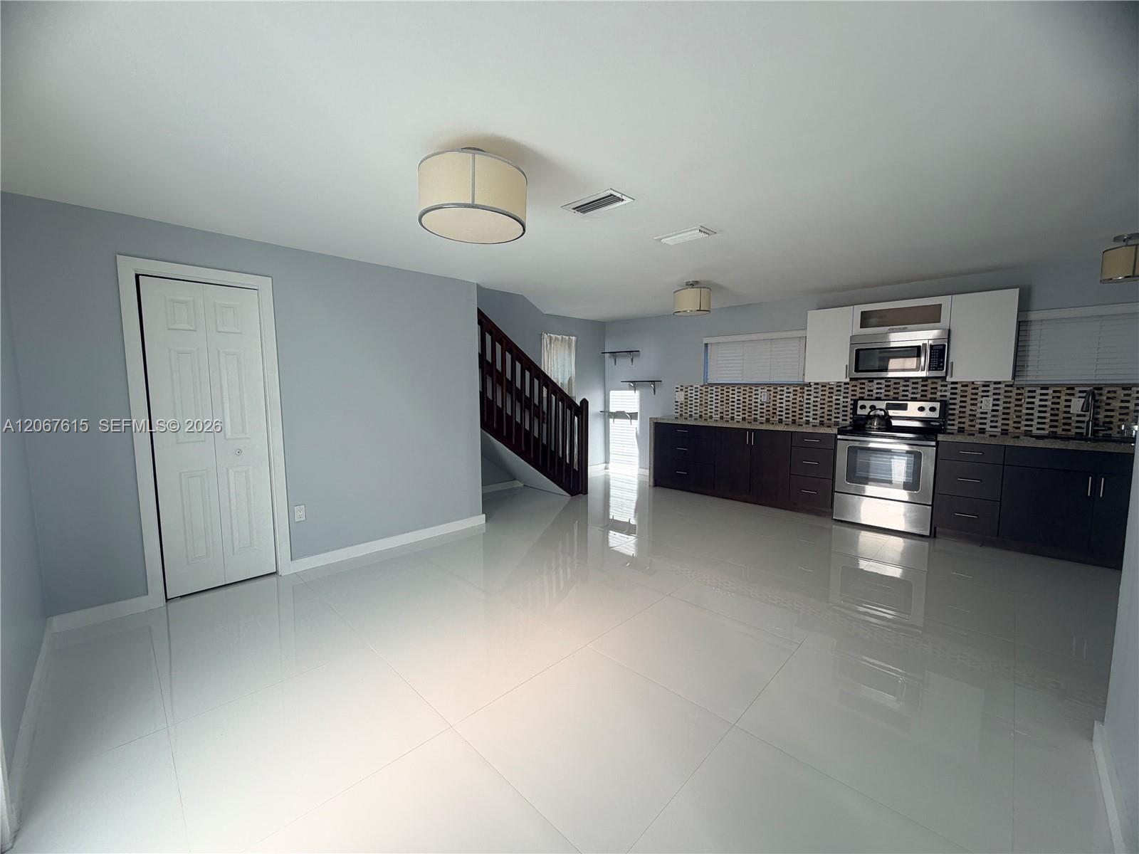 12701 SW 47th St # 12701, Miami FL 33175 photo 3