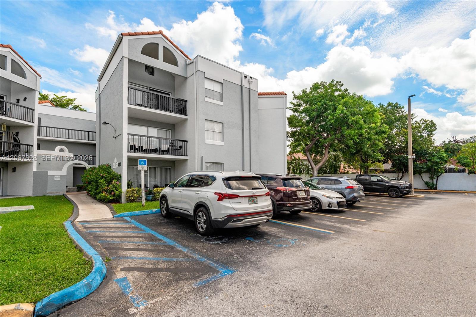 6272 NW 186th St # 106, Miami FL 33015 photo 2