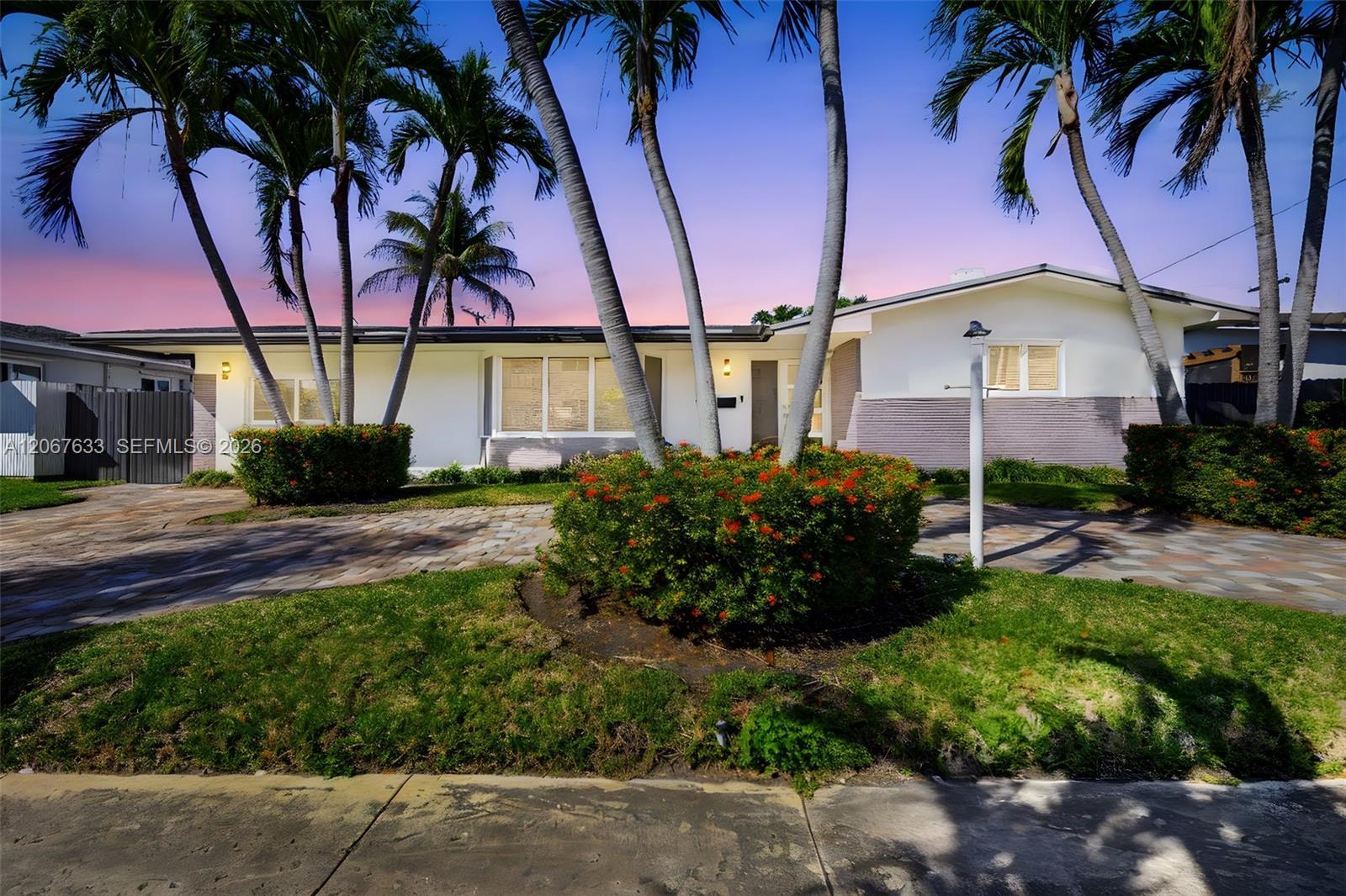 1871 NE 186th St, North Miami Beach FL 33179 photo 4