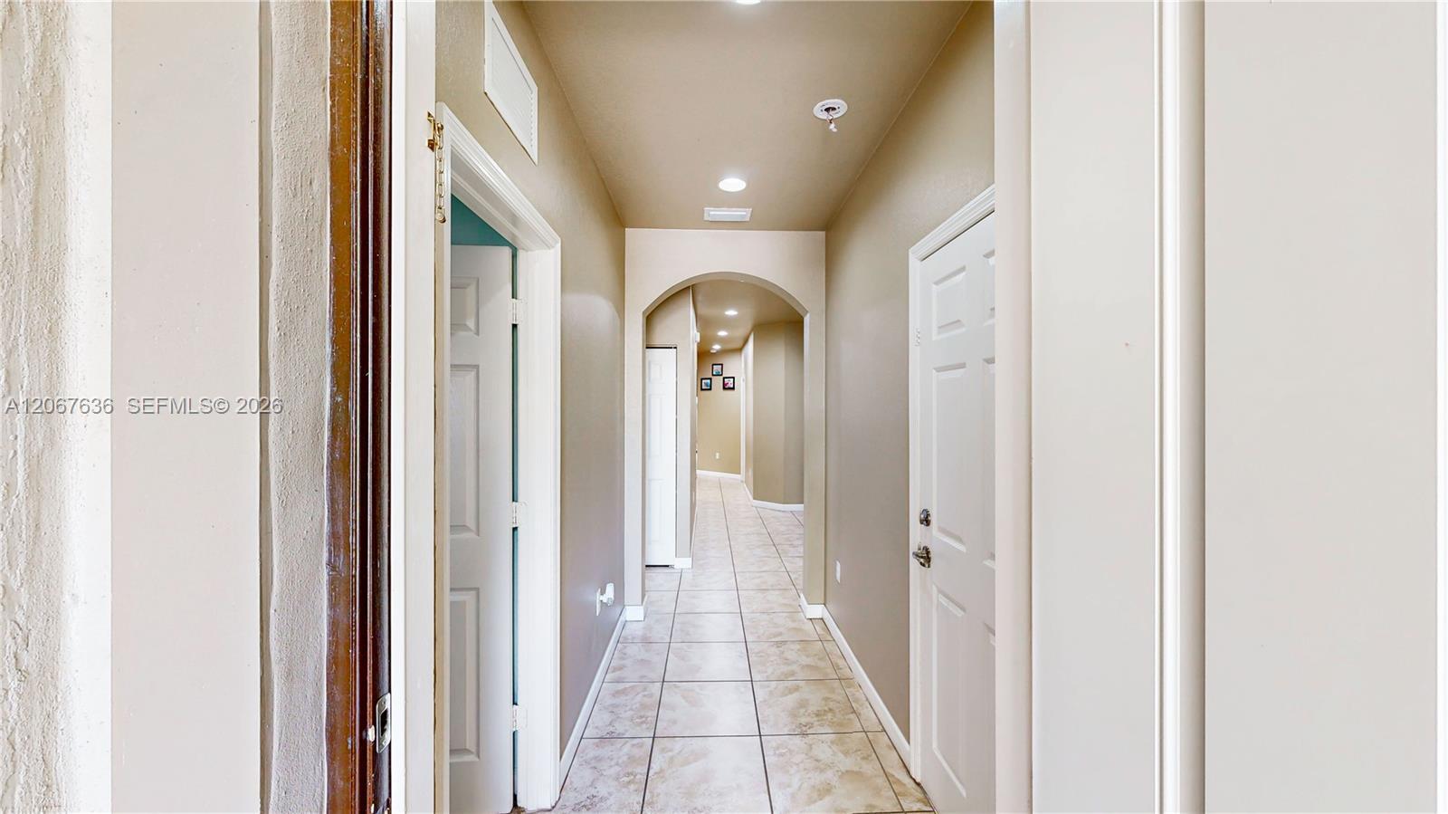 729 SE 34th Ave, Homestead FL 33033 photo 3