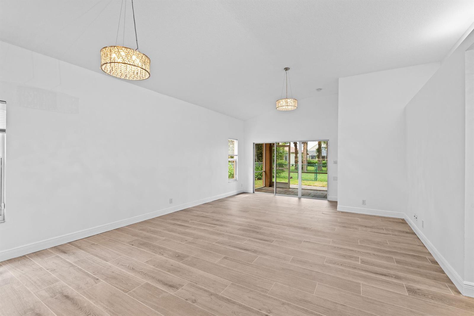 5122 ELPINE Way, Riviera Beach FL 33418 photo 4