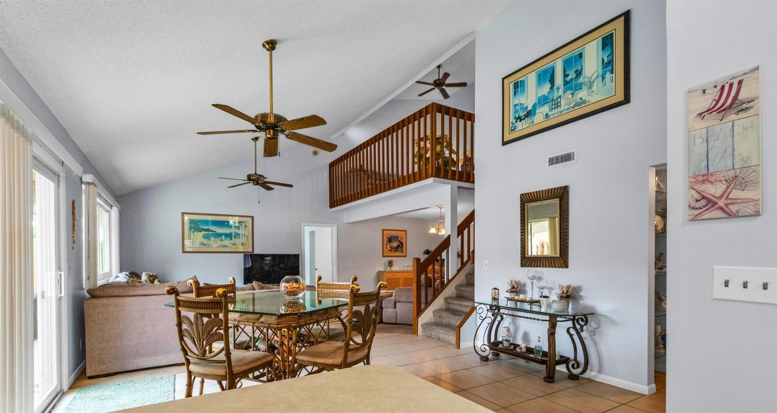 111 Maplecrest Circle, Jupiter FL 33458 photo 3