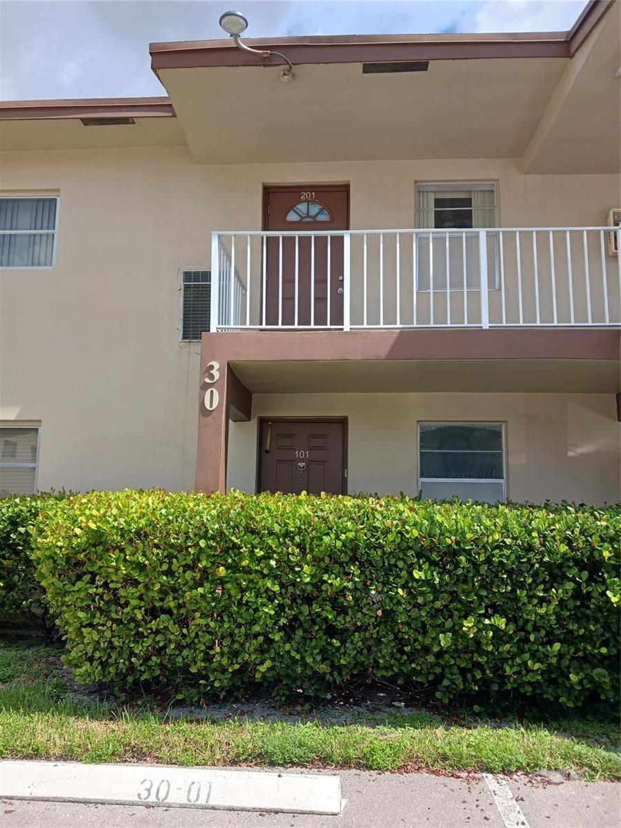 7505 NW 5TH Court # 201, Margate FL 33063 photo 2