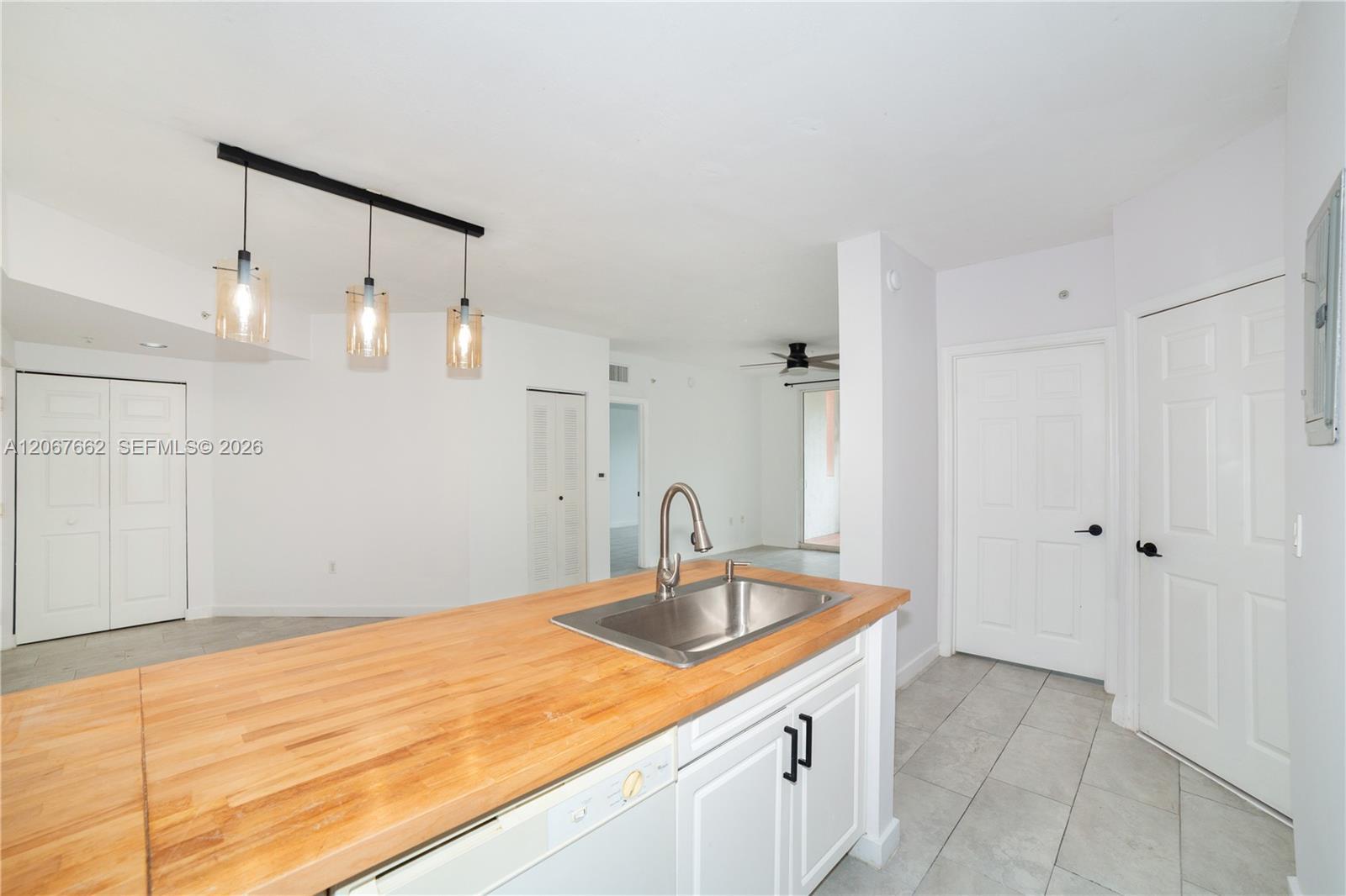 17125 N Bay Rd # 3410, Sunny Isles Beach FL 33160 photo 2