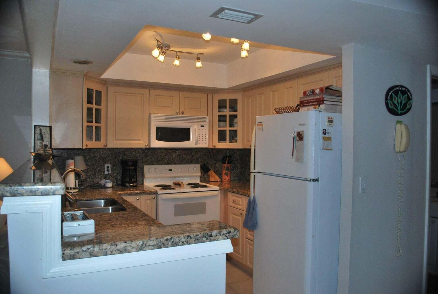 100 Lehane Terrace # 26, North Palm Beach FL 33408 photo 3