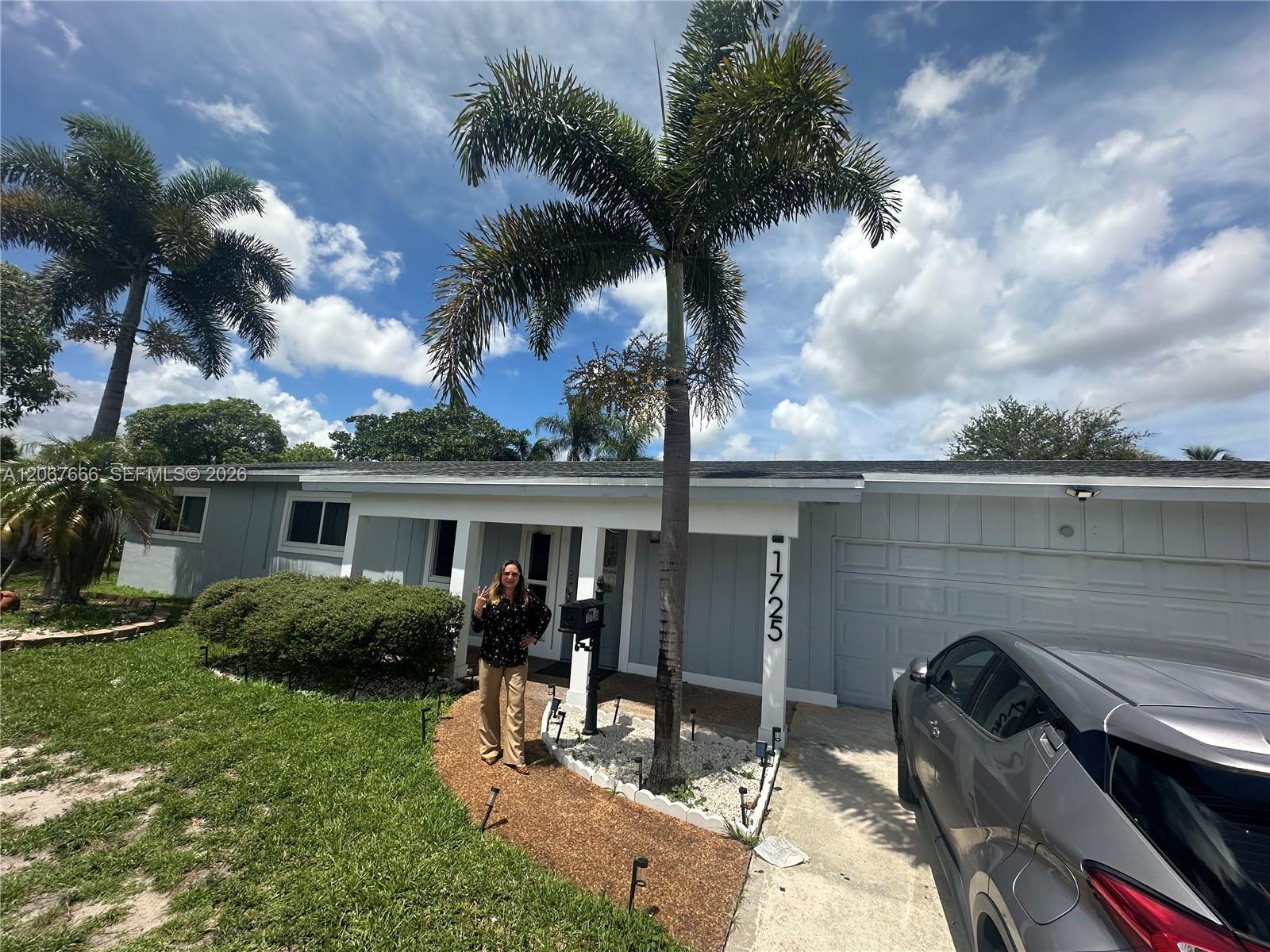 1725 NW 9th Ave, Fort Lauderdale FL 33311 photo 3