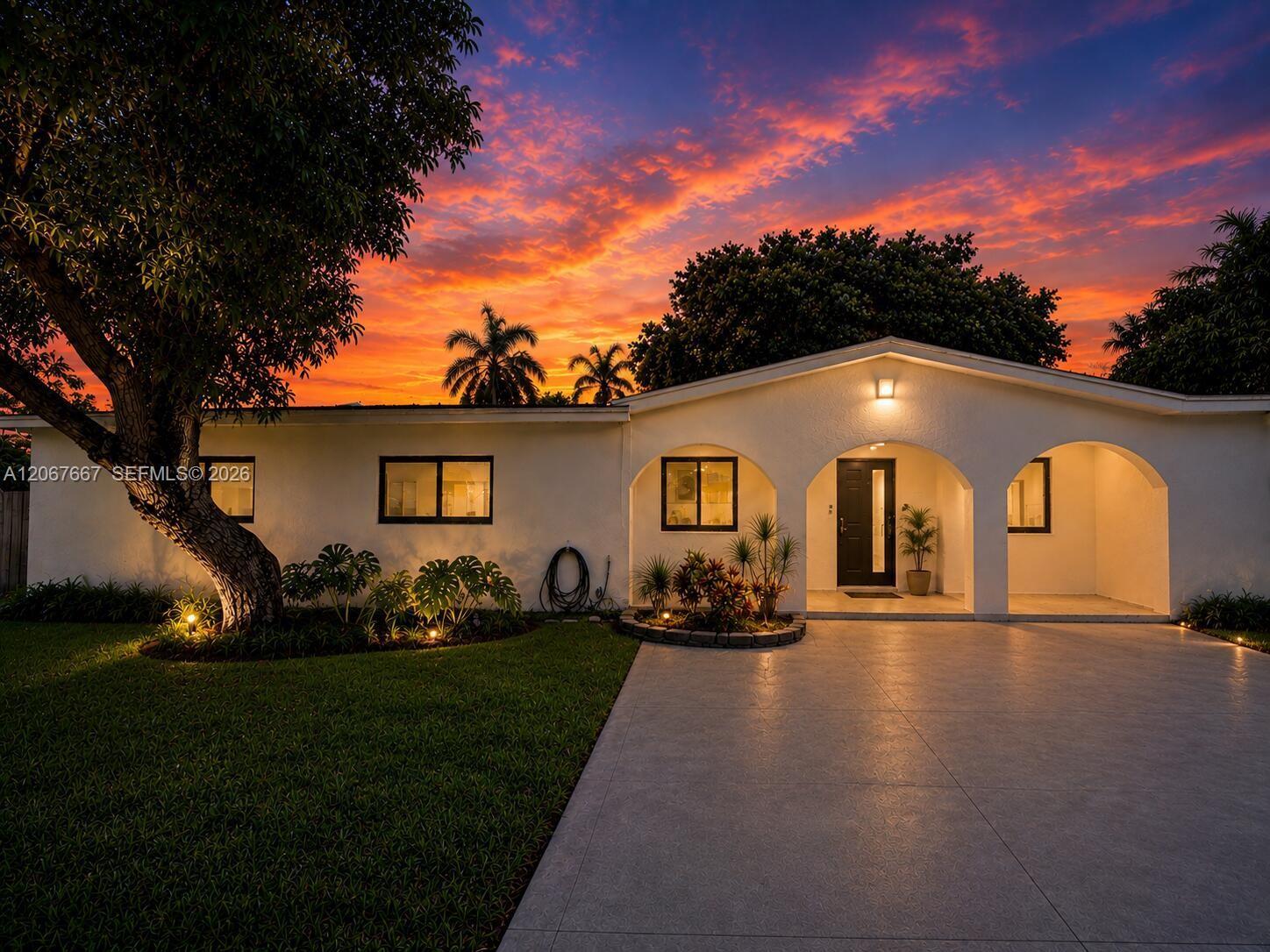 3431 NE 8th Ave, Oakland Park FL 33334 photo 2