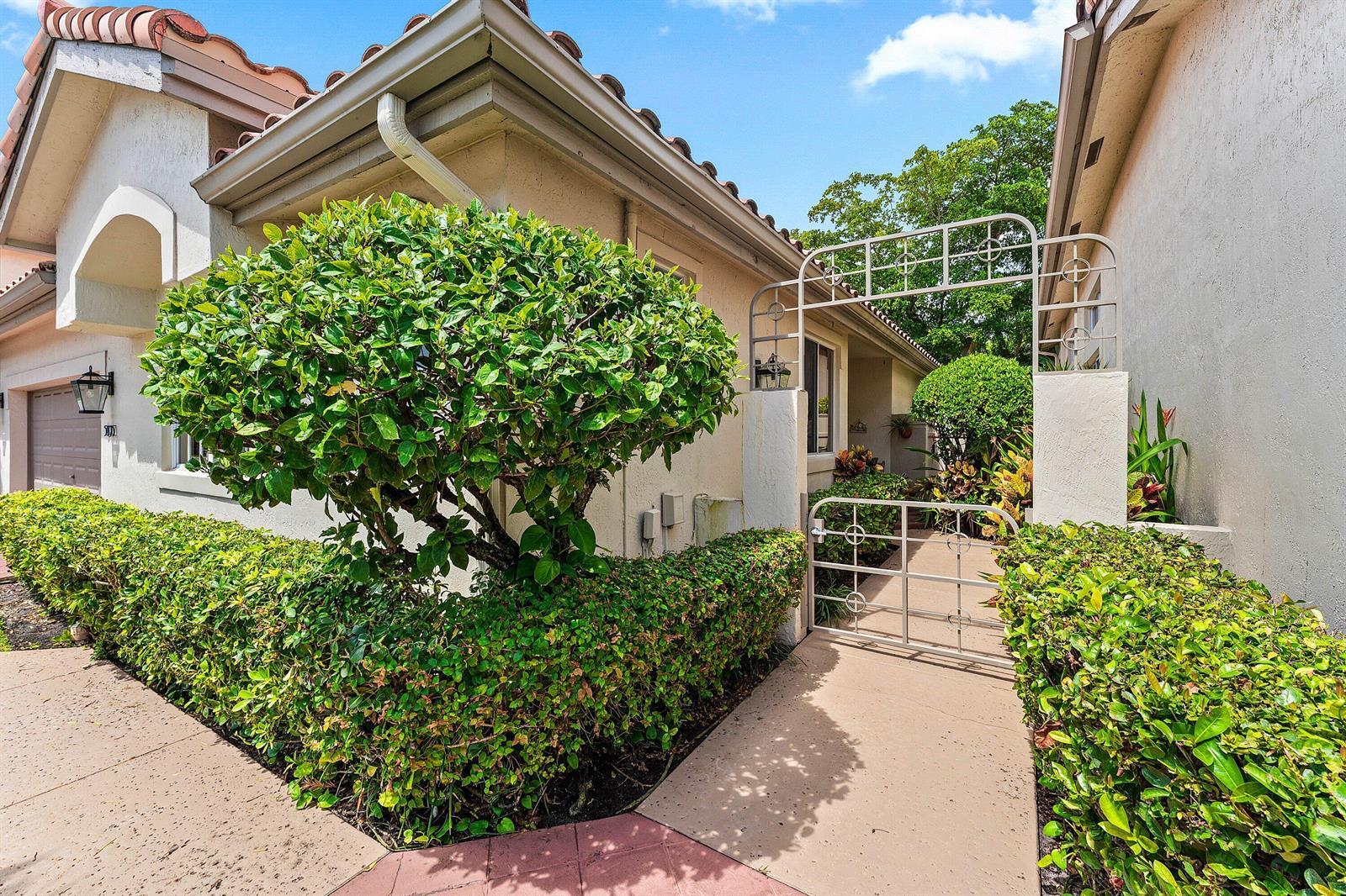 5195 NW 25th Way, Boca Raton FL 33496 photo 4
