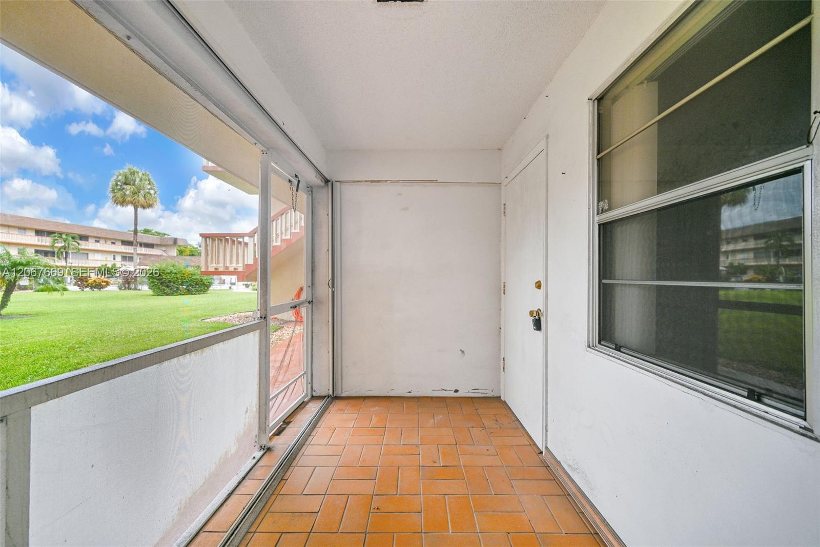 5300 Washington St # R110, Hollywood FL 33021 photo 5