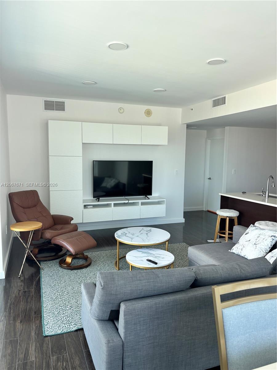 1900 N Bayshore Dr # 4011, Miami FL 33132 photo 5