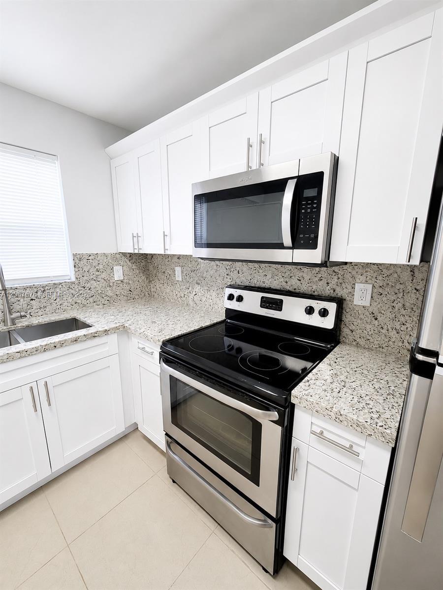 1723 Wiley St # F, Hollywood FL 33020 photo 3