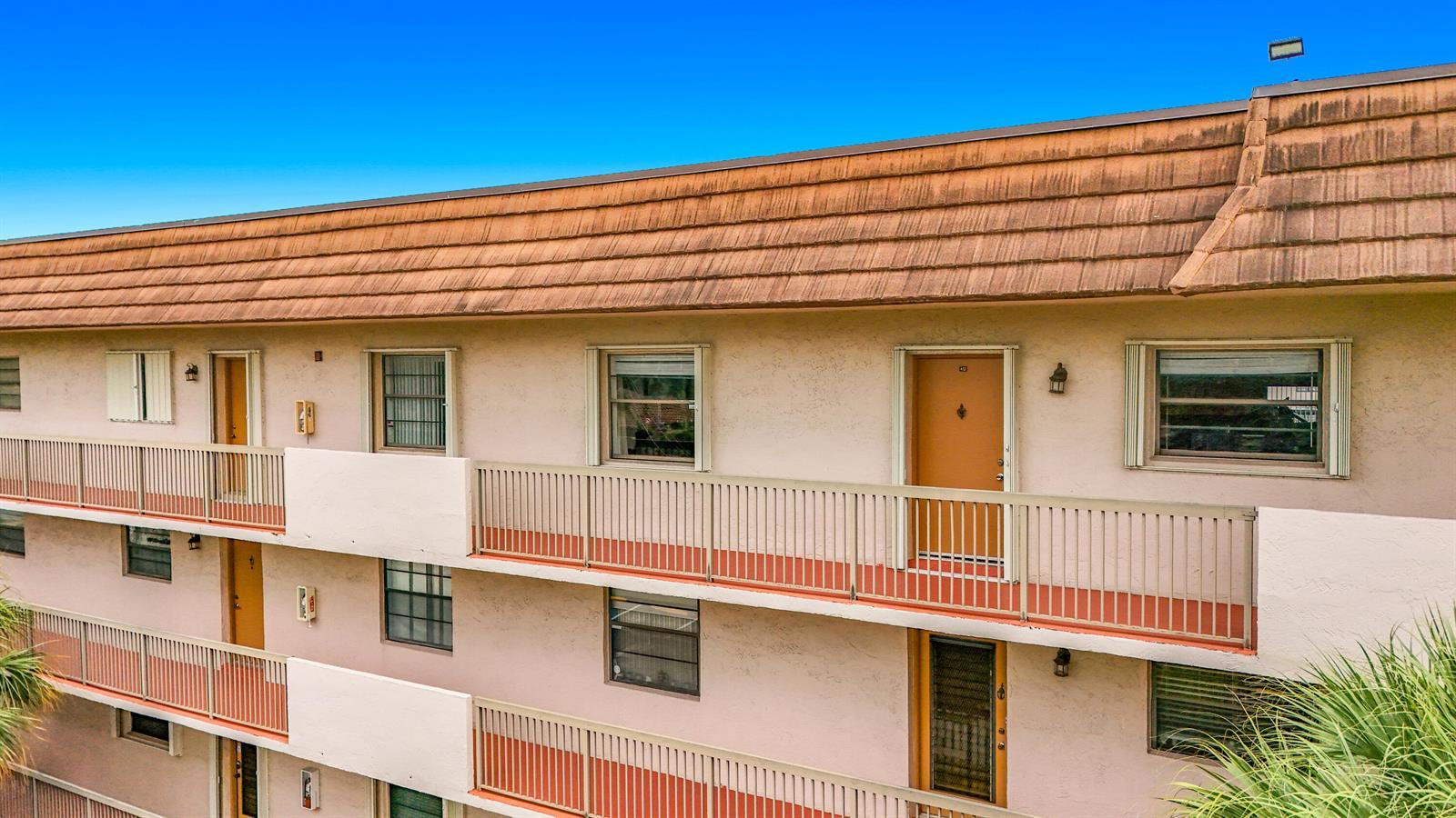 4970 E Sabal Palm Boulevard, Tamarac FL 33319 photo 4