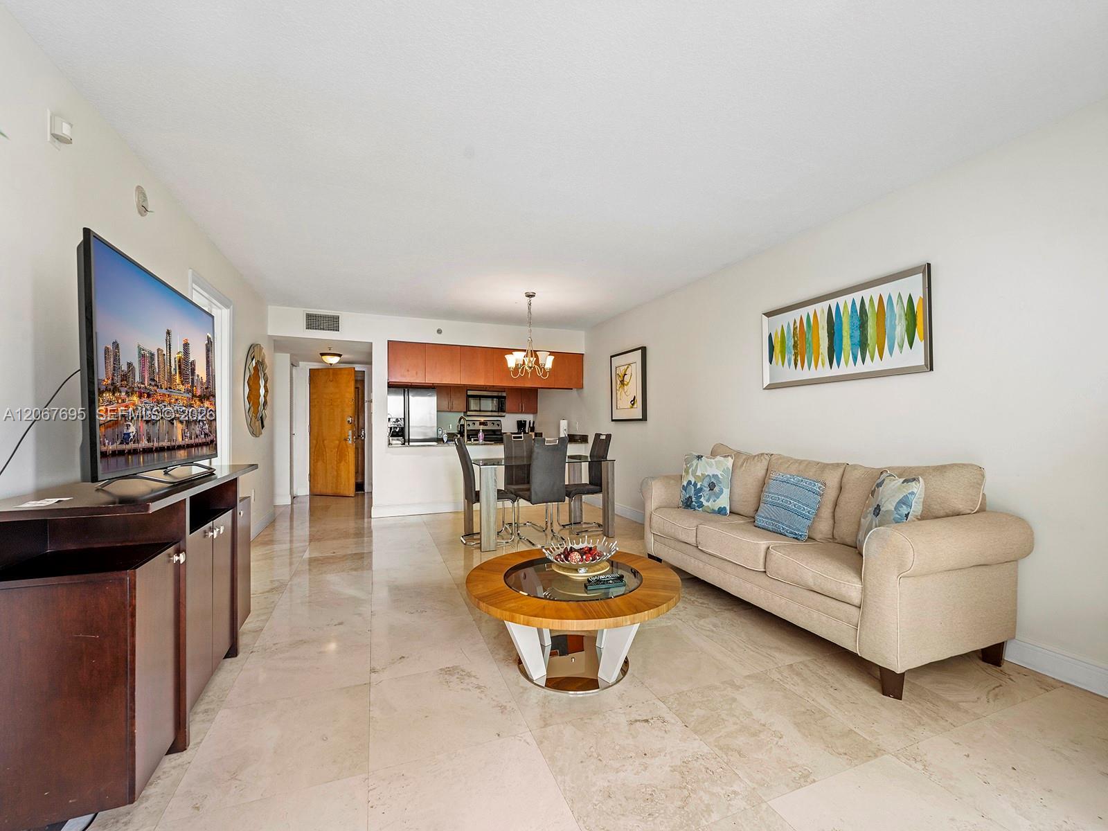 1200 Brickell Bay Dr # 4019, Miami FL 33131 photo 2