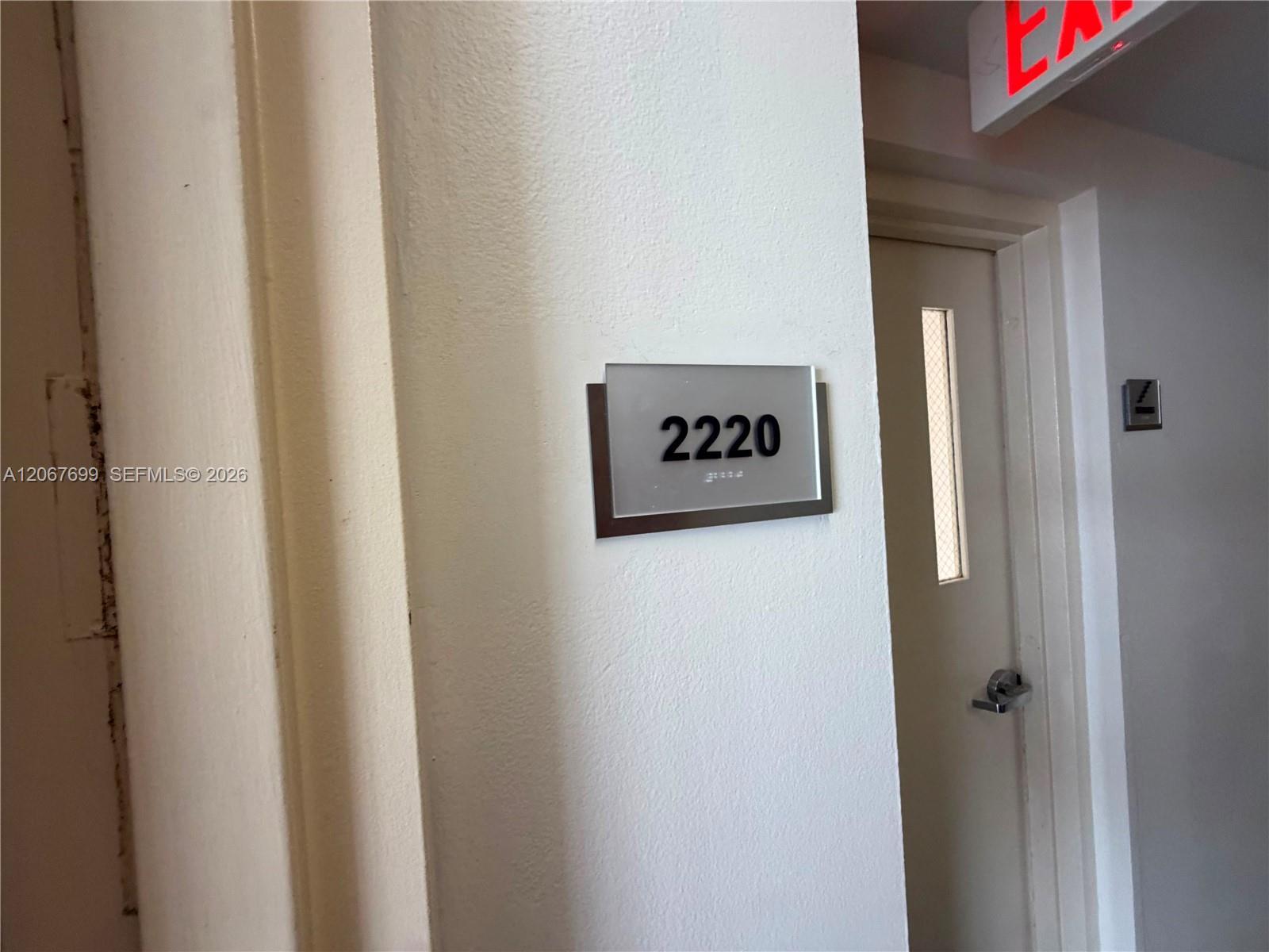 7601 E Treasure Dr # 2220, North Bay Village FL 33141 photo 5