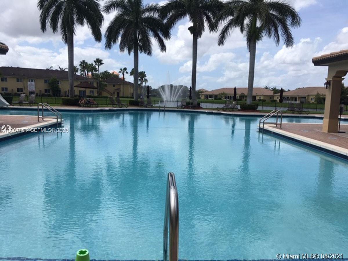 1395 NE 33rd Ave # 26, Homestead FL 33033 photo 4