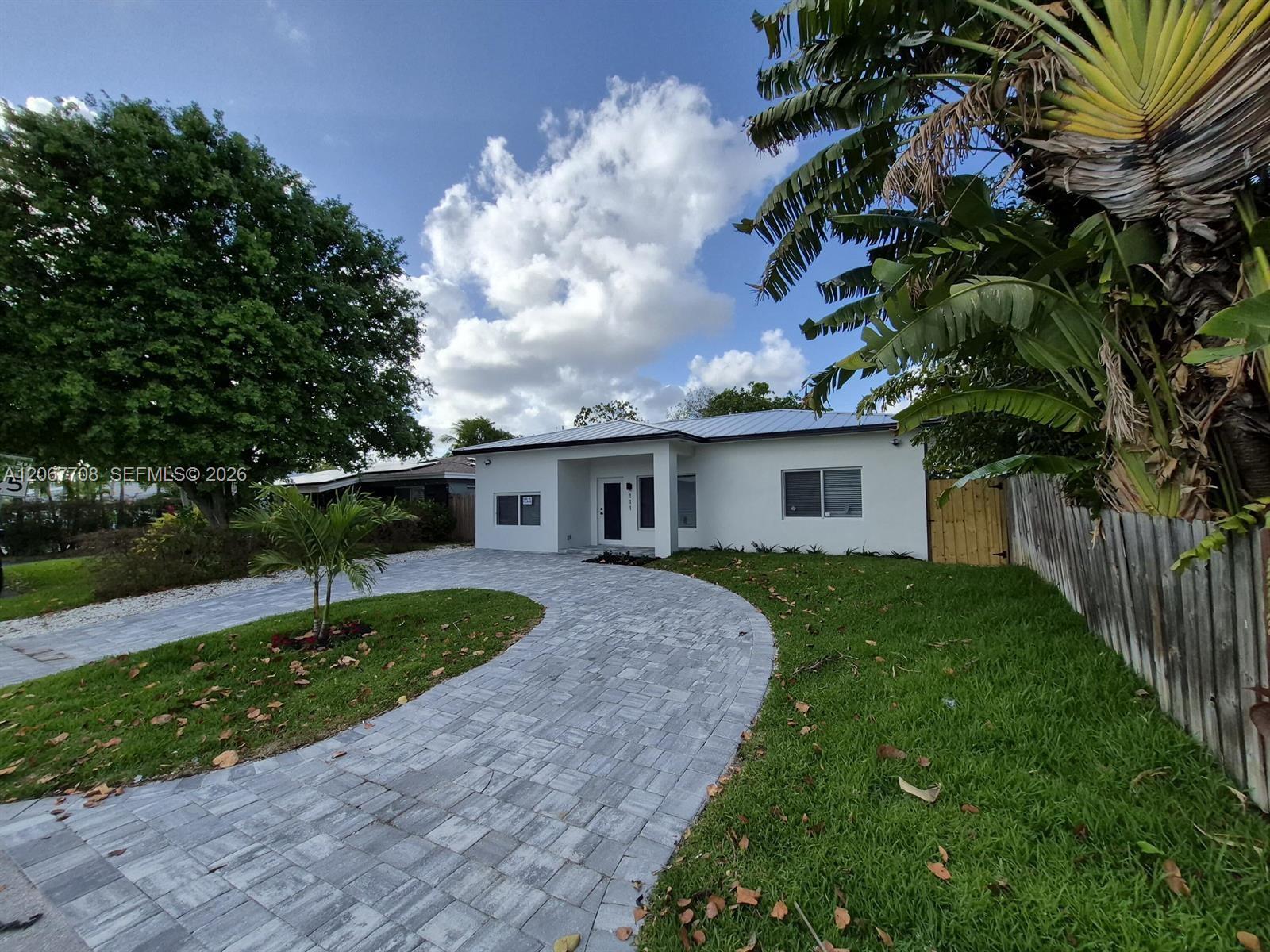 111 NE 45th St, Oakland Park FL 33334 photo 2