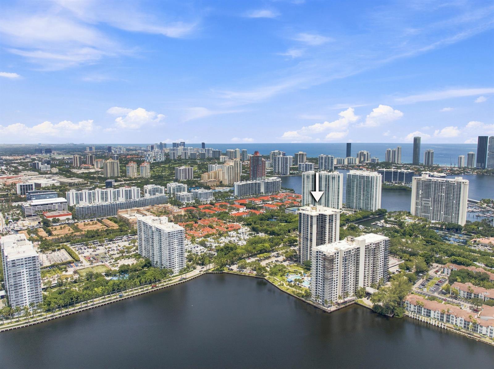 18181 NE 31ST Court, Aventura FL 33160 photo 2
