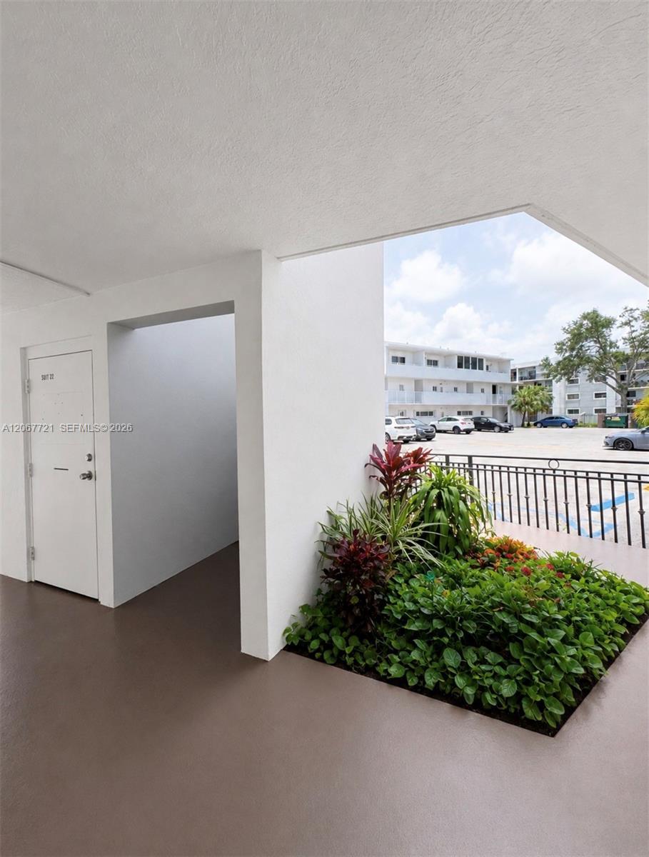 5611 W 25th Ct # 8A, Hialeah FL 33016 photo 4