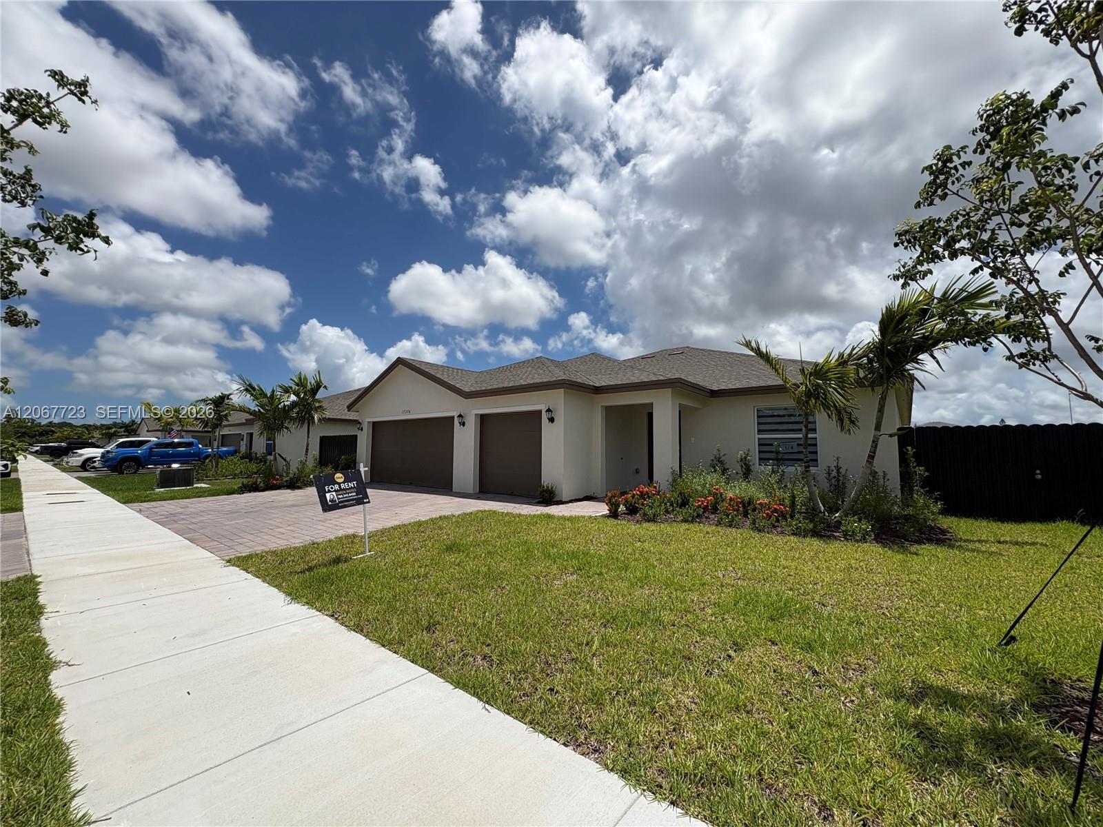 17376 SW 285th St, Homestead FL 33030 photo 4