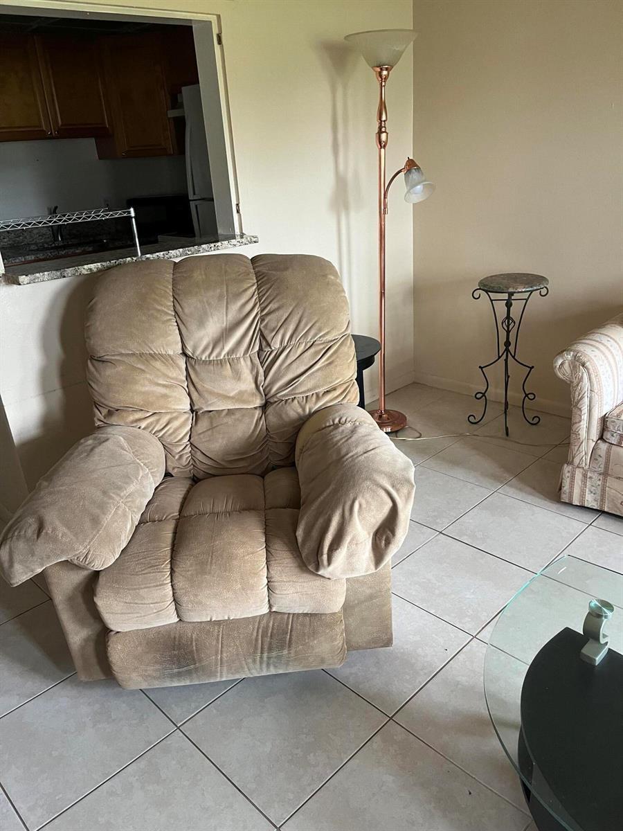 50 Dorchester Way # c, West Palm Beach FL 33417 photo 4