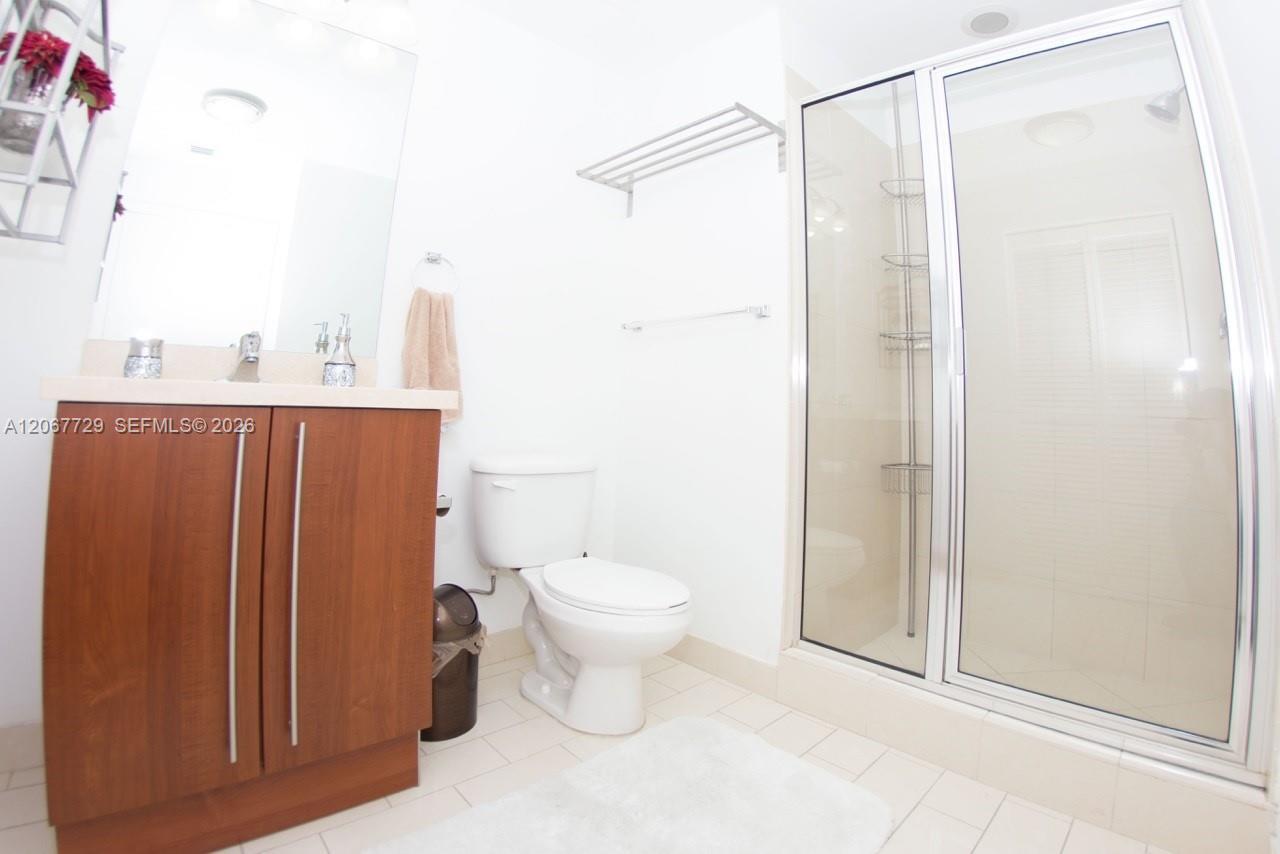 79 SW 12th St, Miami FL 33130 photo 4