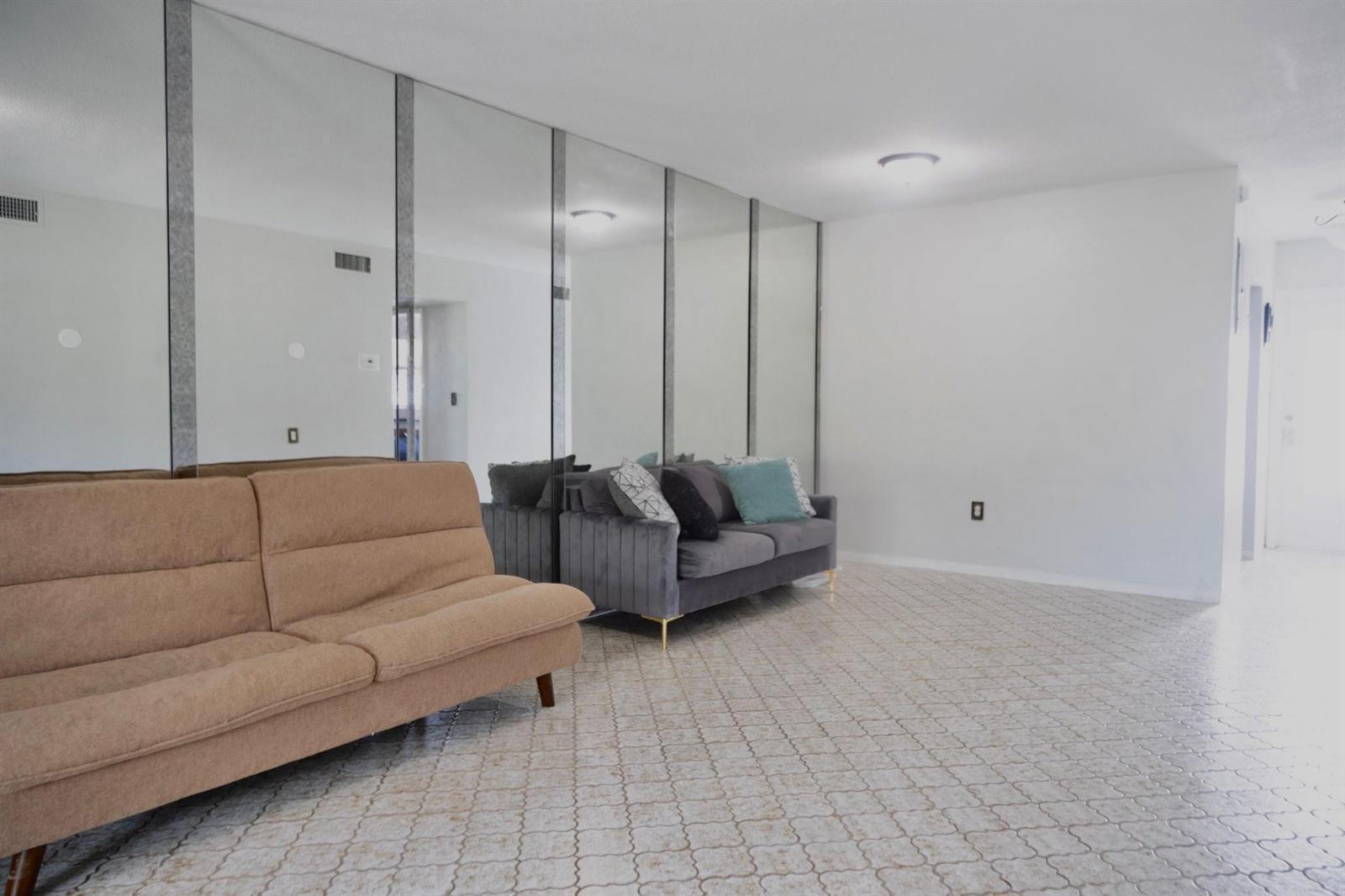 6500 Winfield Boulevard Unit 201, Margate FL 33063 photo 3
