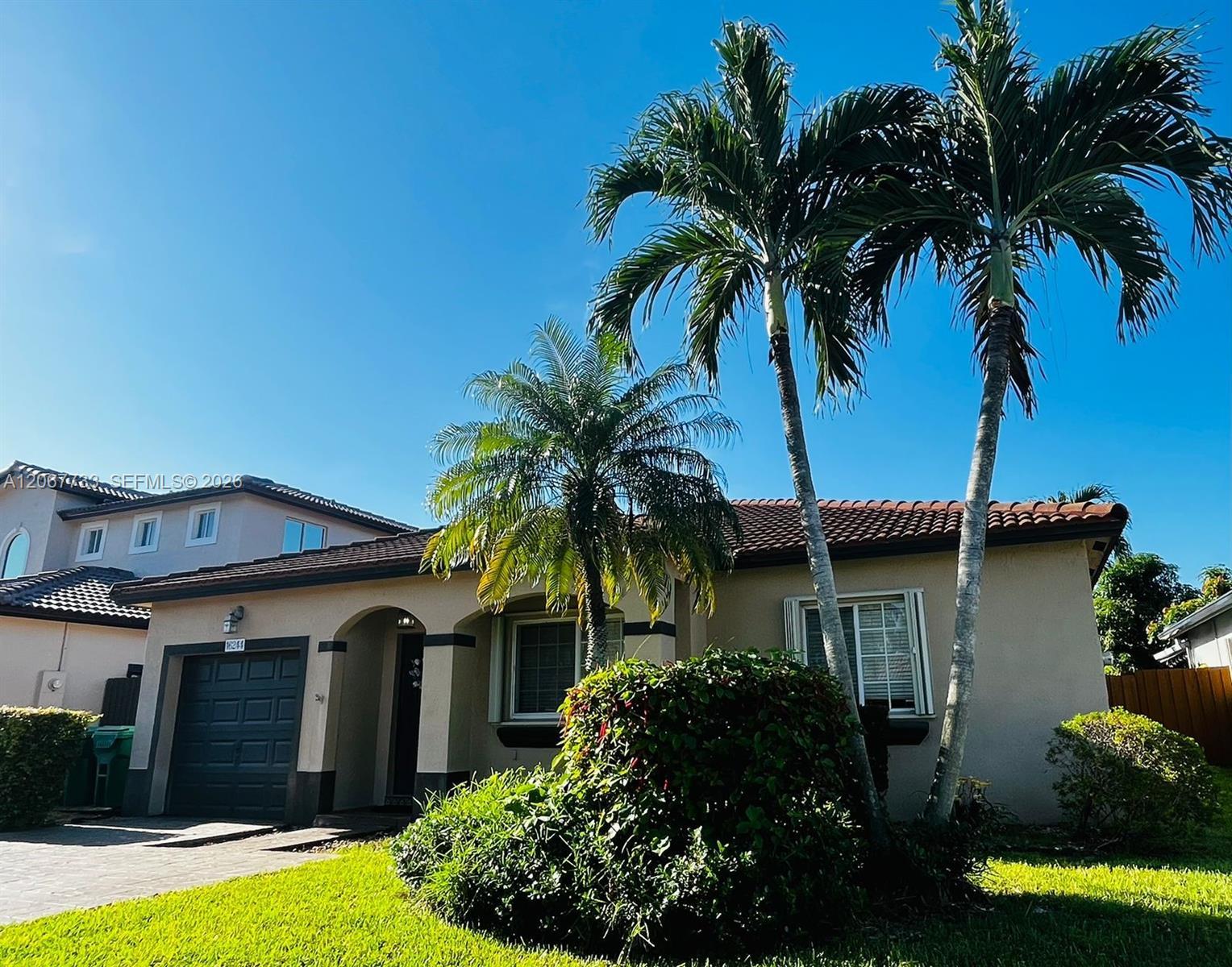 16244 SW 95th St, Miami FL 33196 photo 2