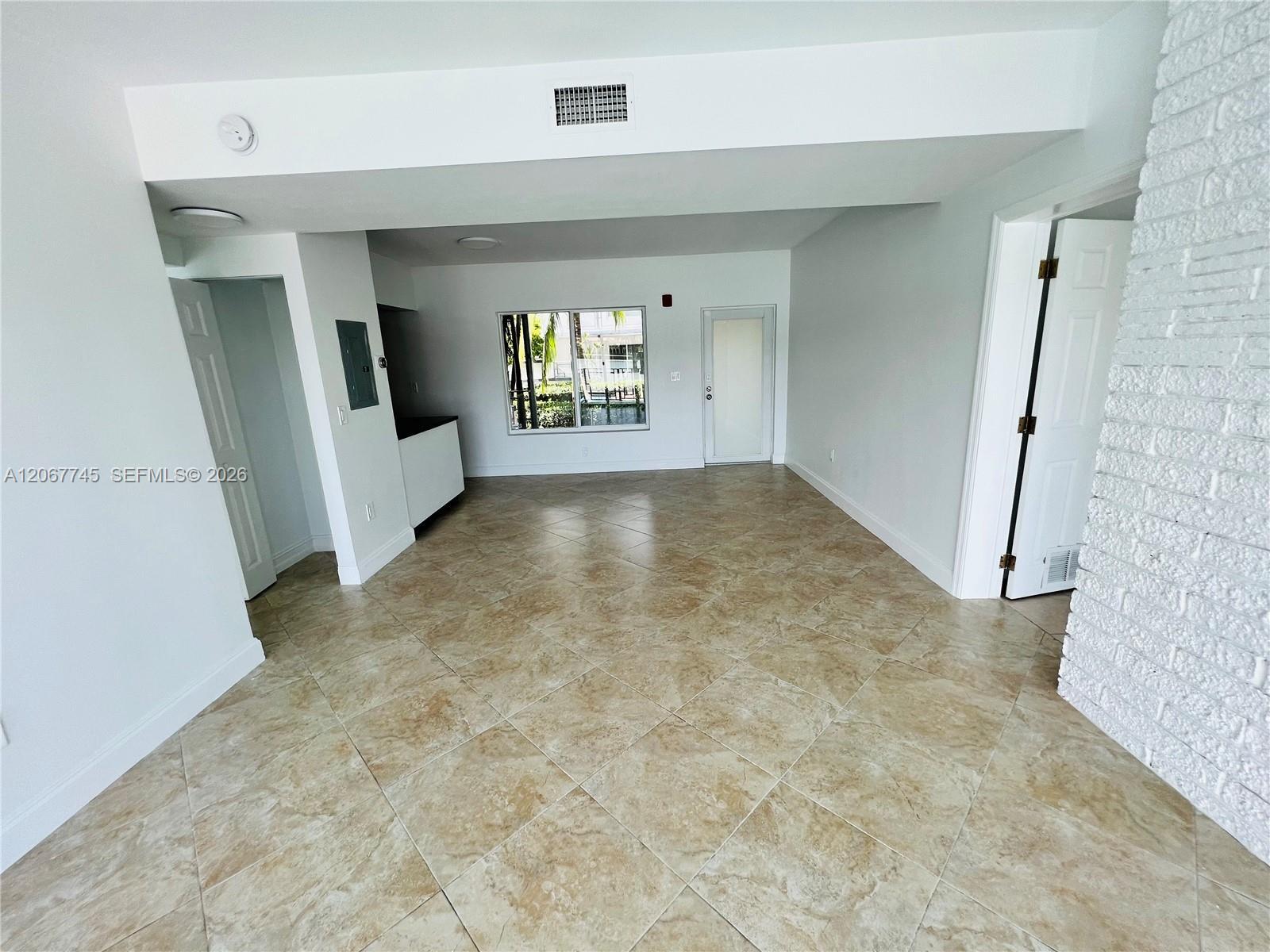 946 Bay Dr # 7, Miami Beach FL 33141 photo 5