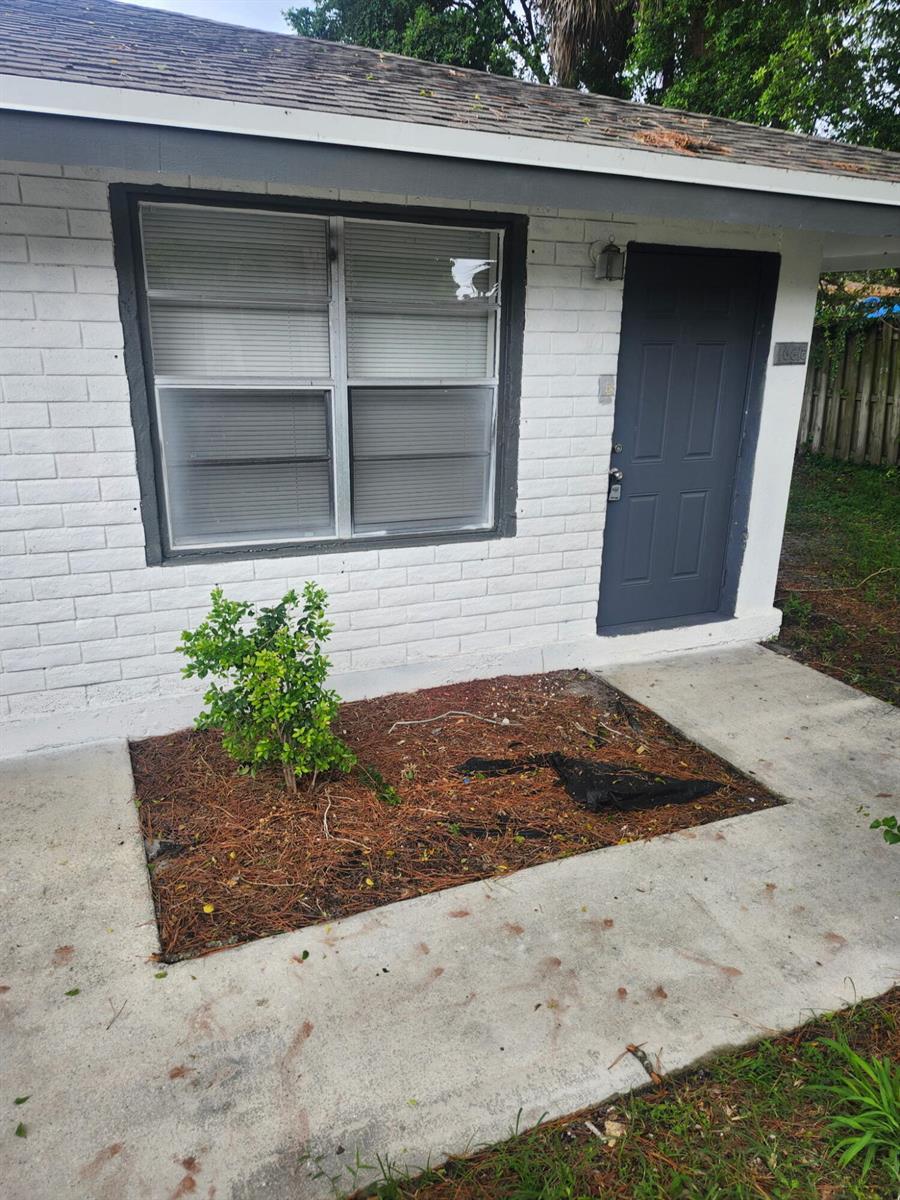 1669 W 27th Street # B, Riviera Beach FL 33404