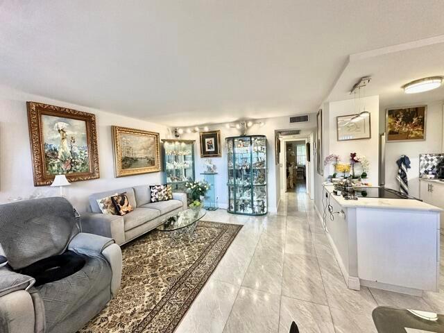 3008 Guildford A, Boca Raton FL 33434 photo 5
