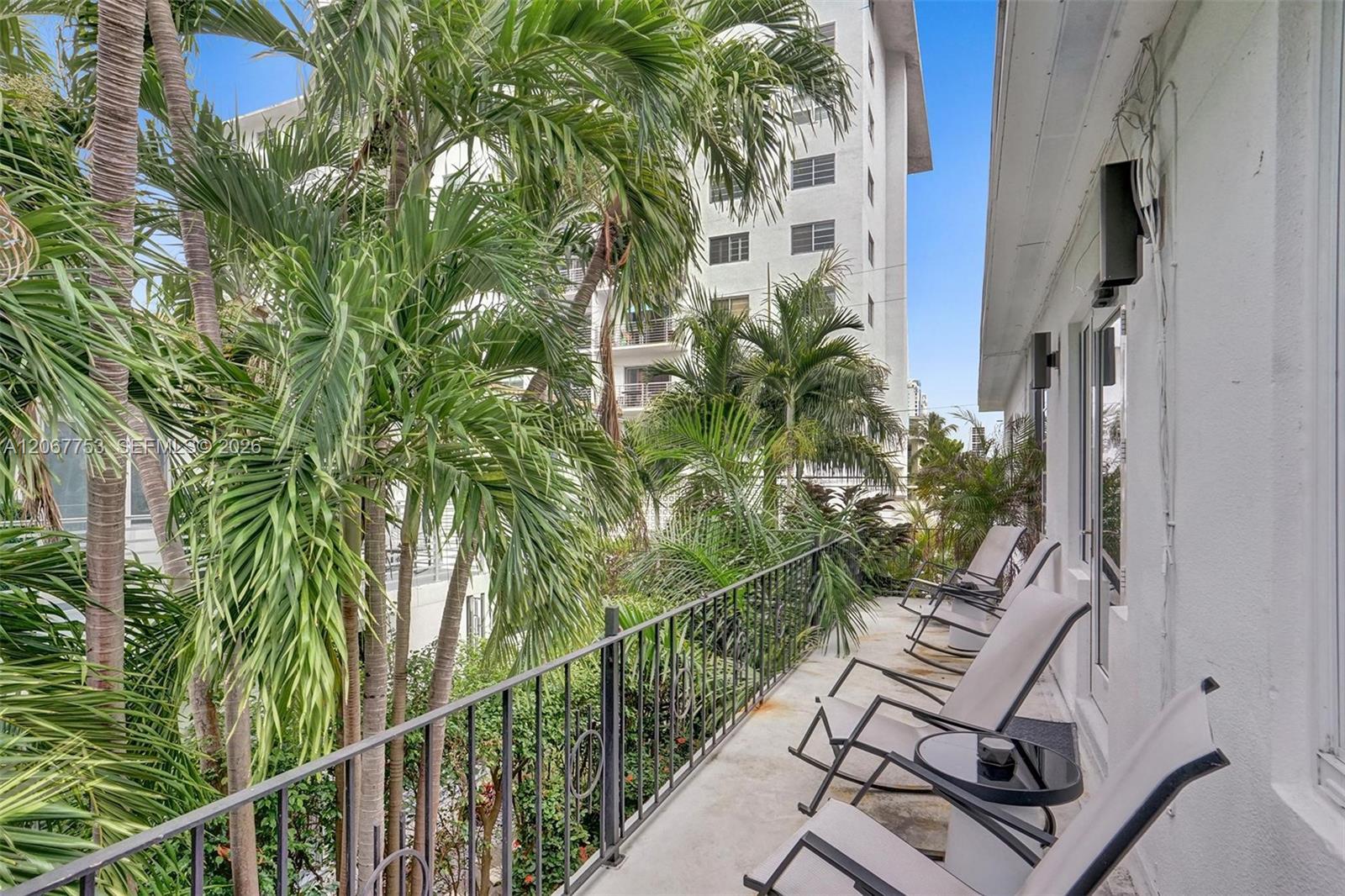 1431 Lincoln Ter # 3, Miami Beach FL 33139 photo 2
