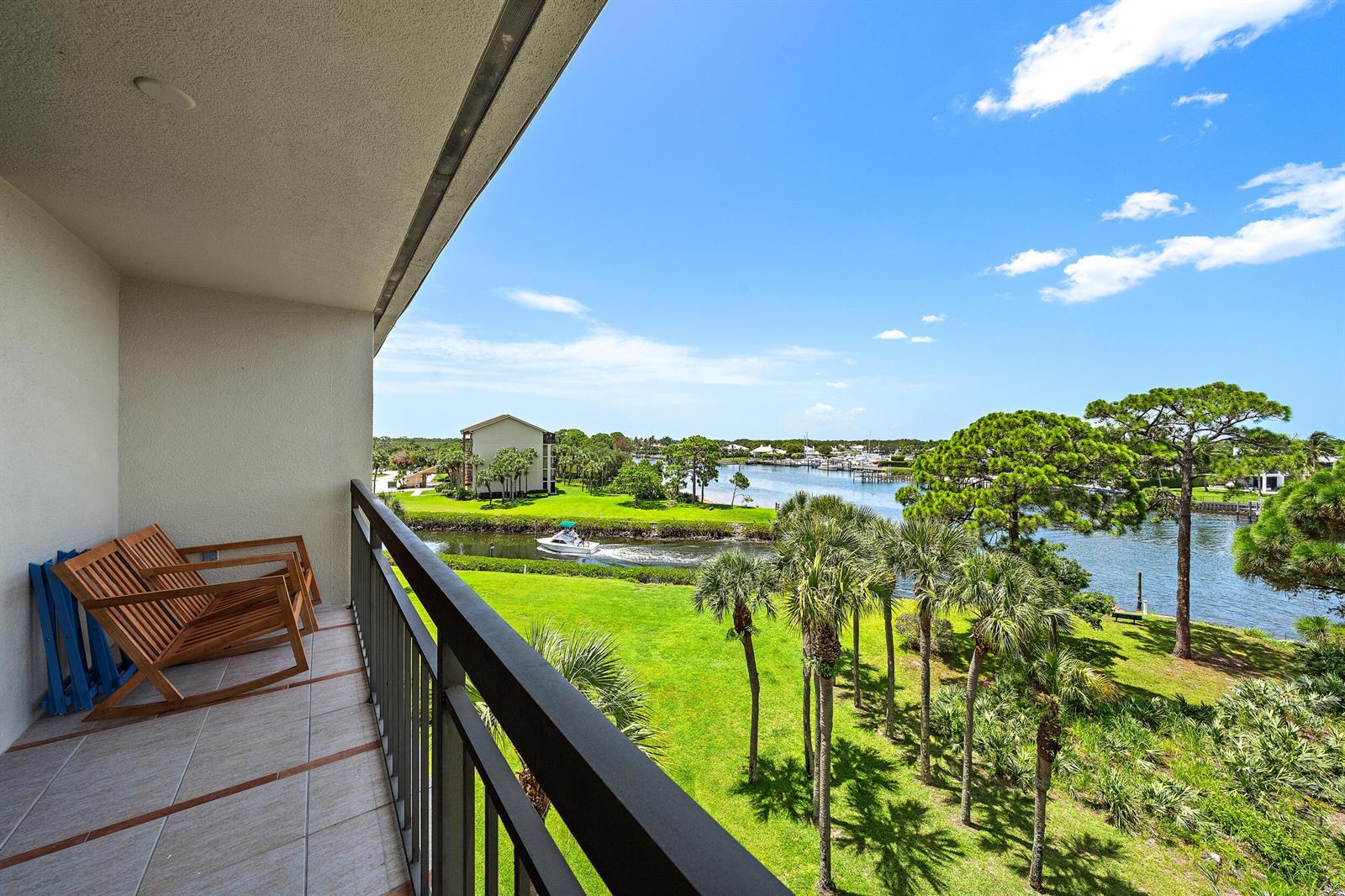 2201 Marina Isle Way # 506, Jupiter FL 33477 photo 2