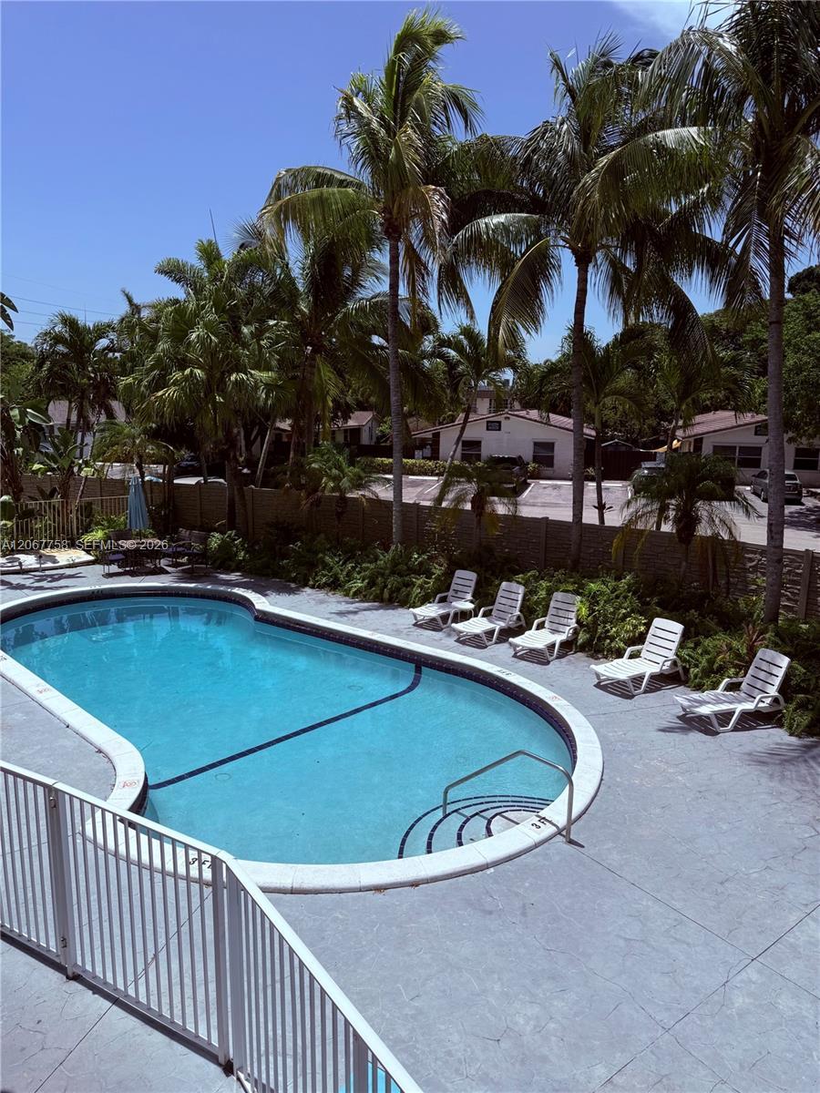 1125 NE 16th Pl # 201, Fort Lauderdale FL 33305 photo 2