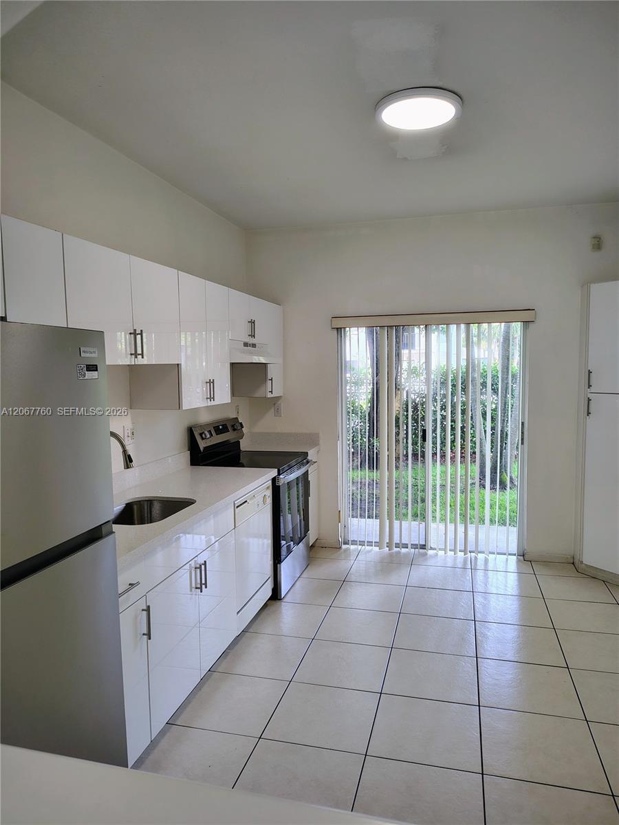 6990 NW 179th St # 2, Hialeah FL 33015 photo 4