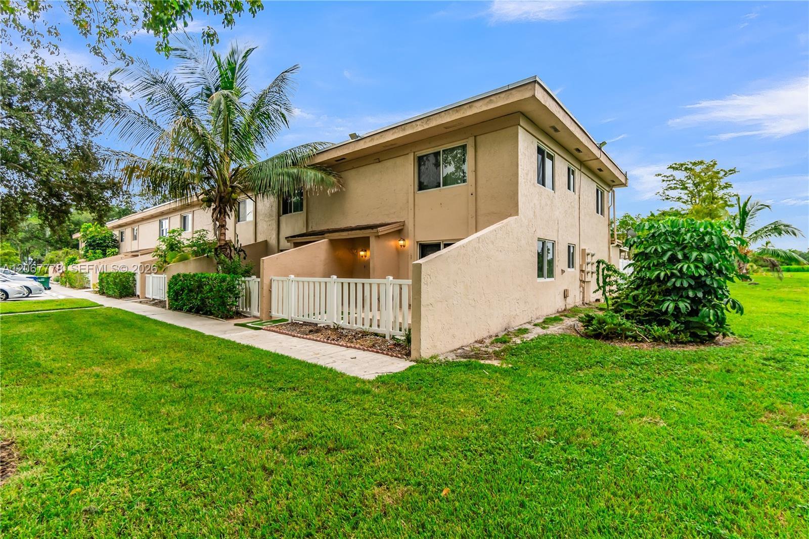1455 NW 80th Ave # J, Margate FL 33063 photo 2