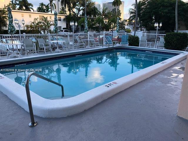 625 ANTIOCH Avenue # 302, Fort Lauderdale FL 33304 photo 4