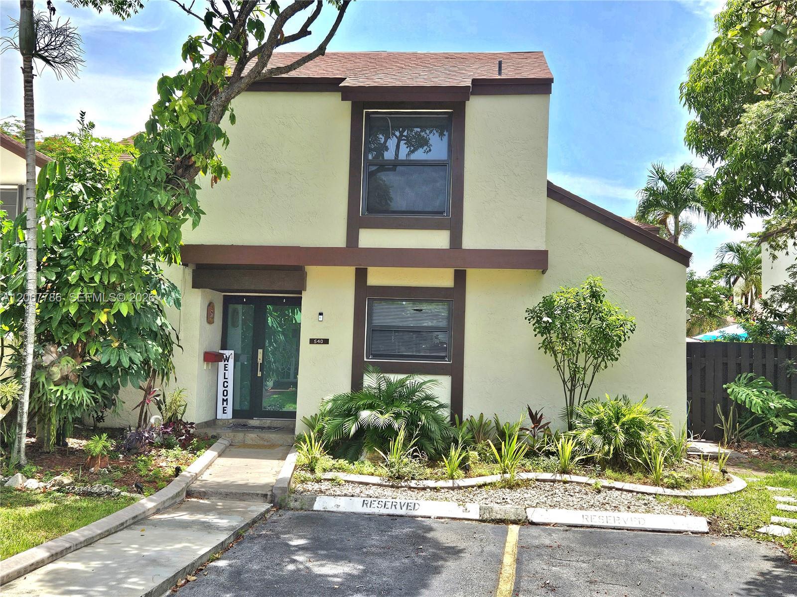 540 NW 99th Pl # 540, Miami FL 33172
