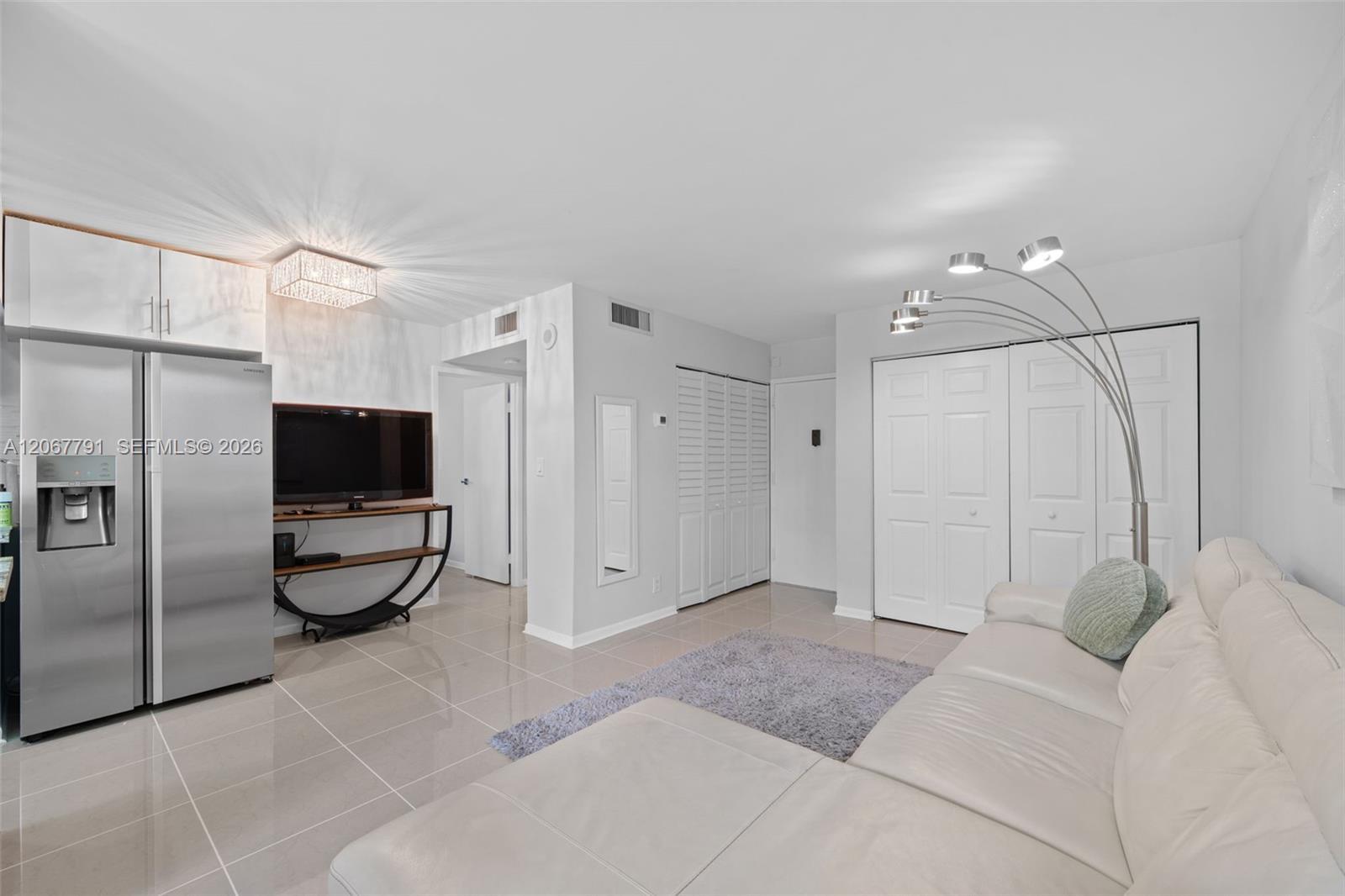17021 N Bay Rd # 425, Sunny Isles Beach FL 33160 photo 2