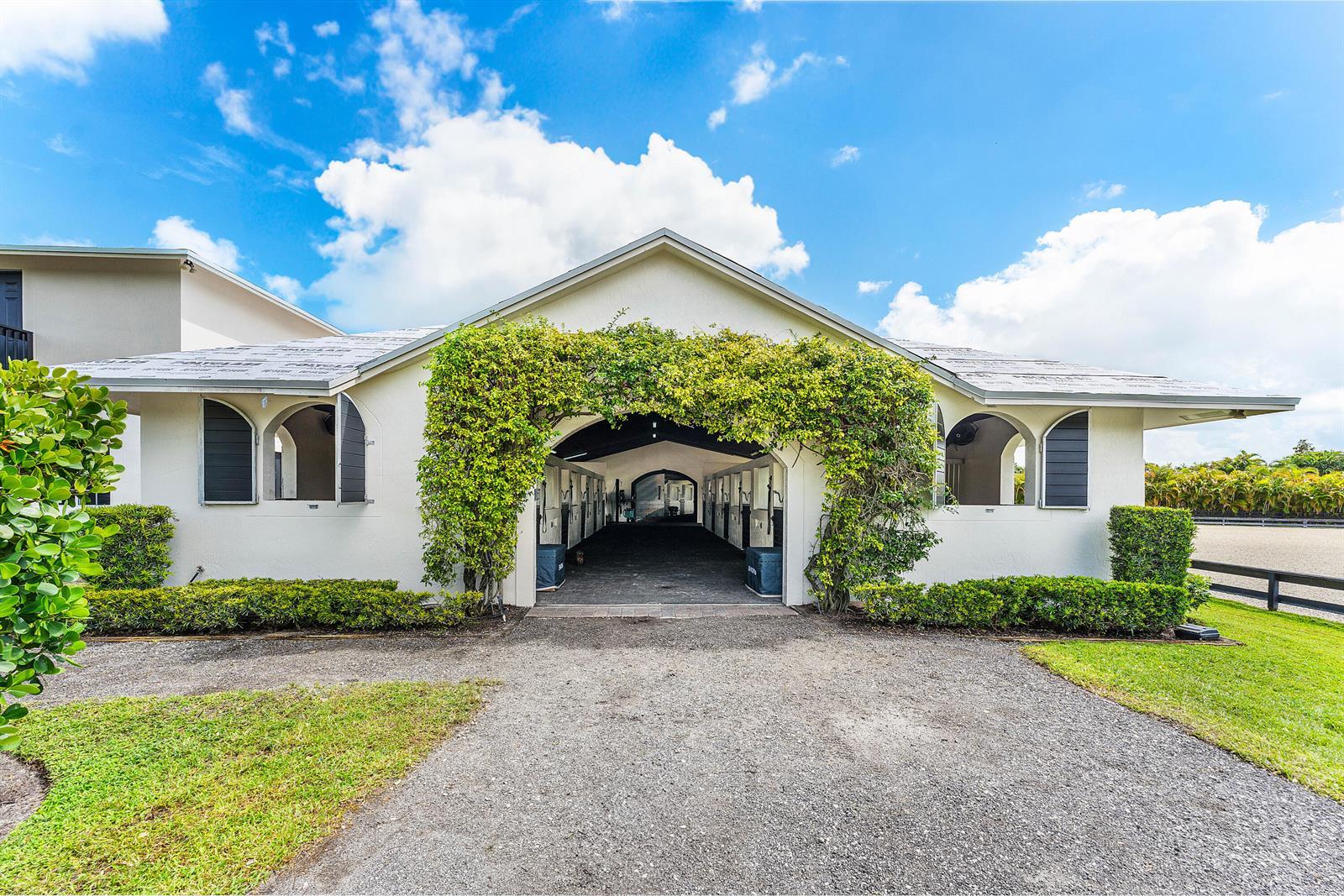 14155 EQUESTRIAN Way, Wellington FL 33414